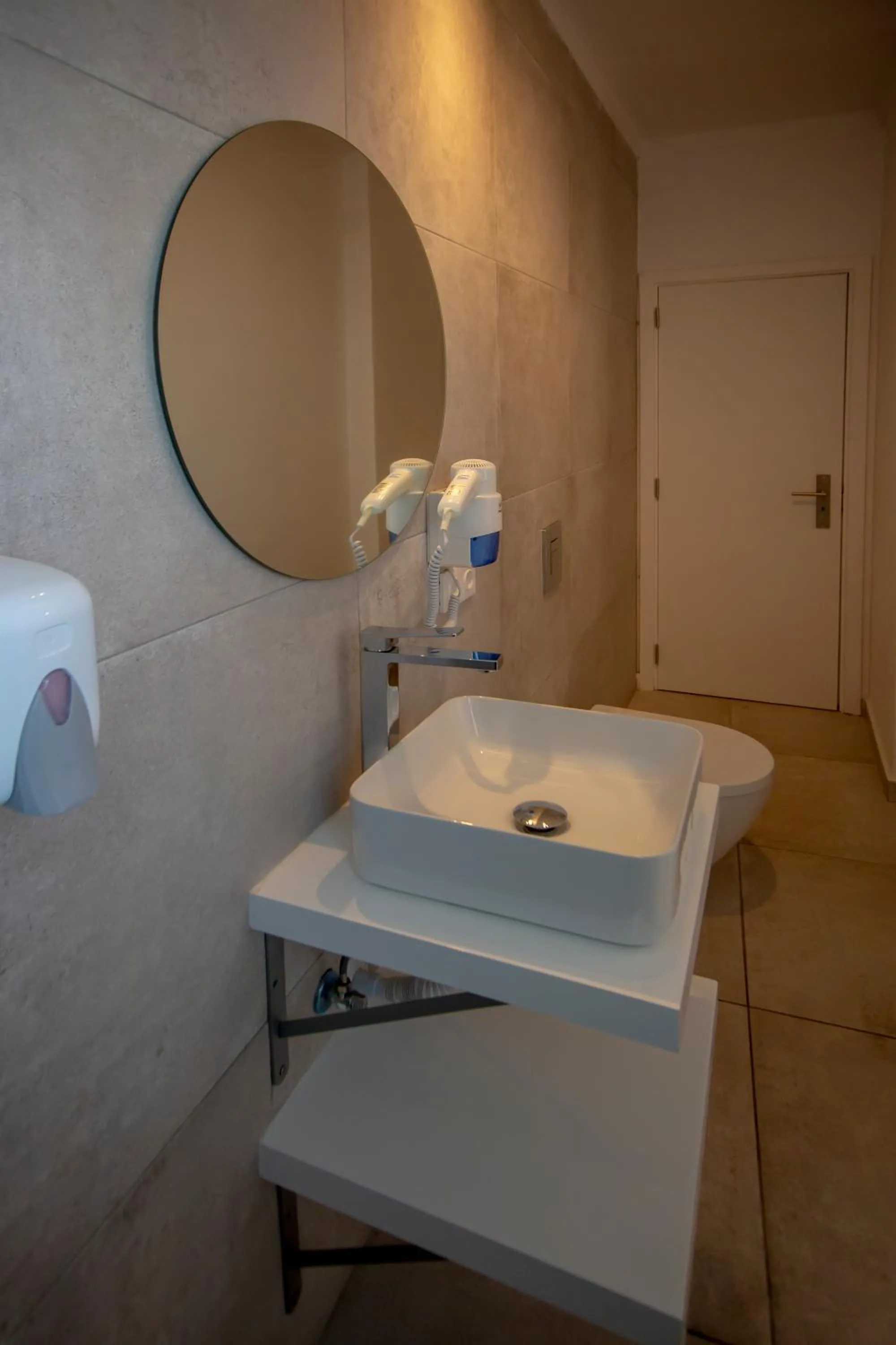 Bathroom in Sun Lovers Hostel