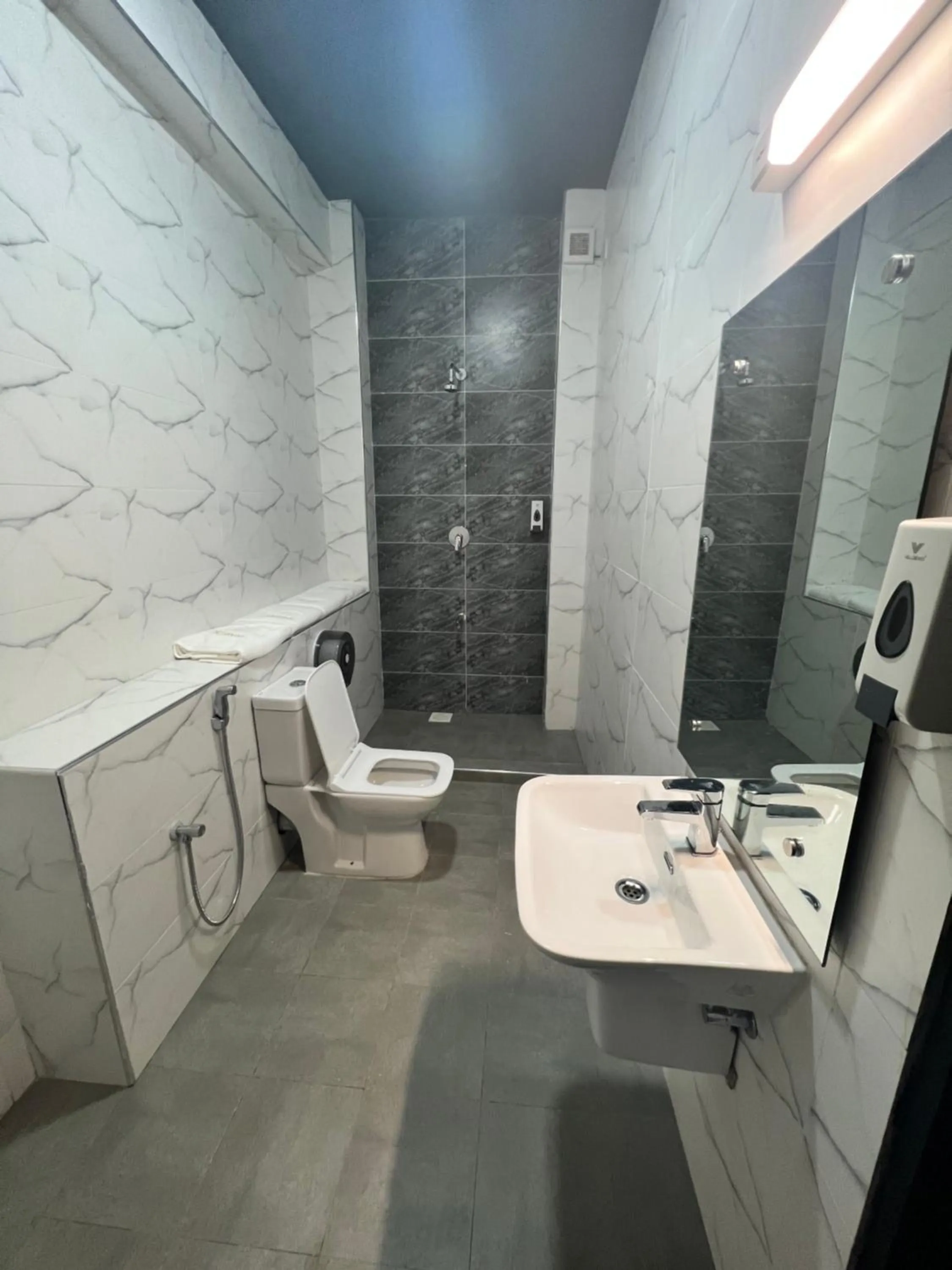 Toilet in The Ivory Suites