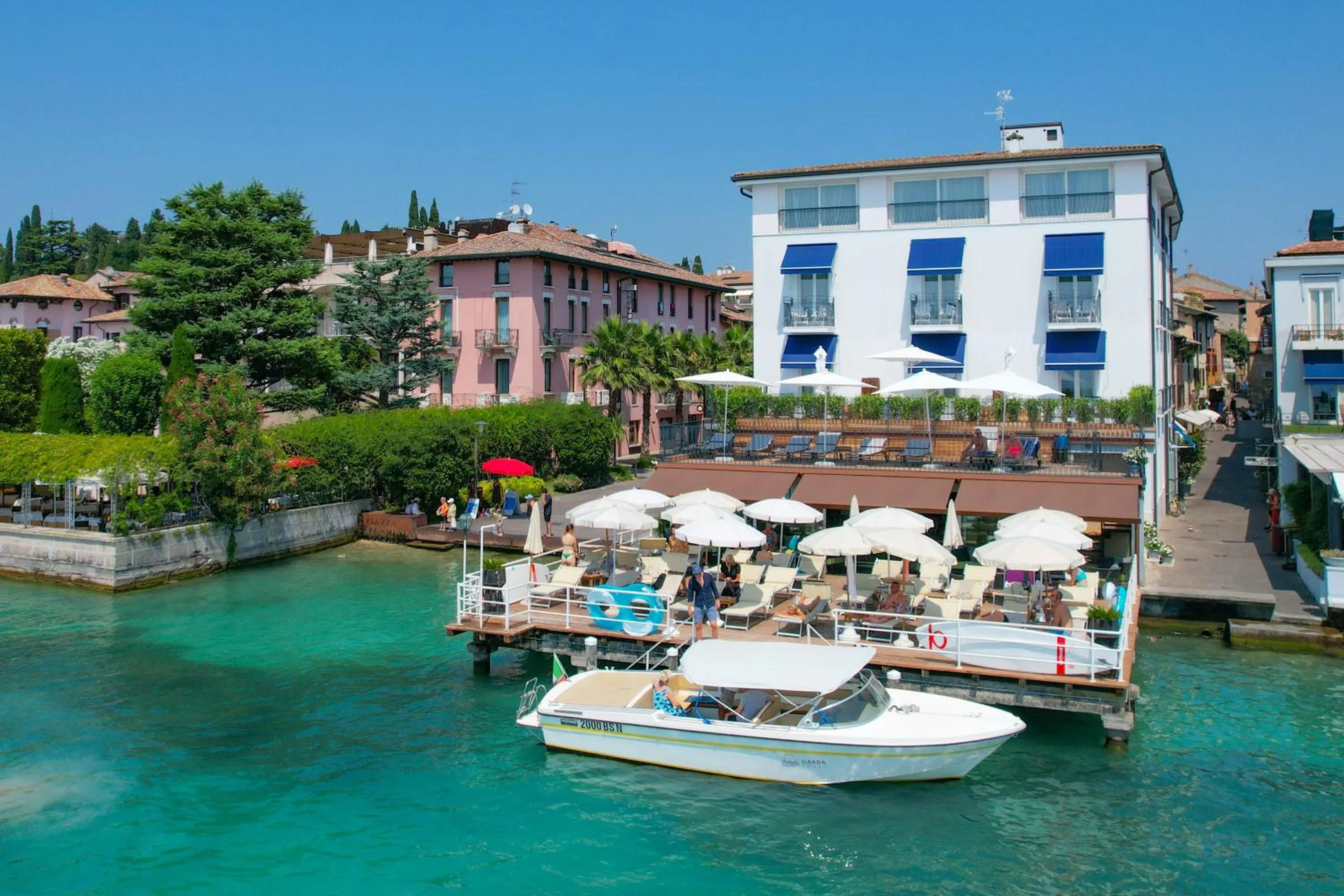 Property building in Hotel Flaminia