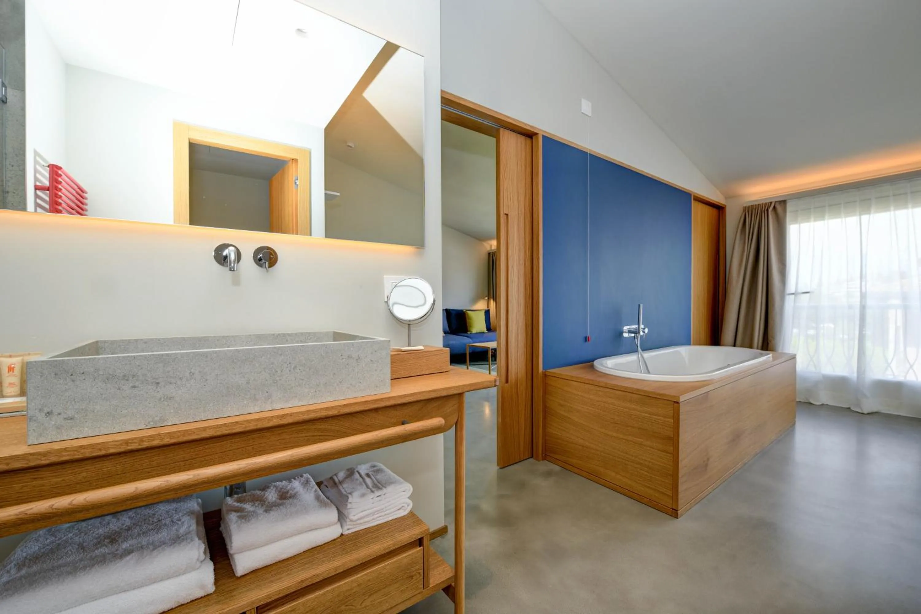 Bathroom, Bed in Hotel Flaminia