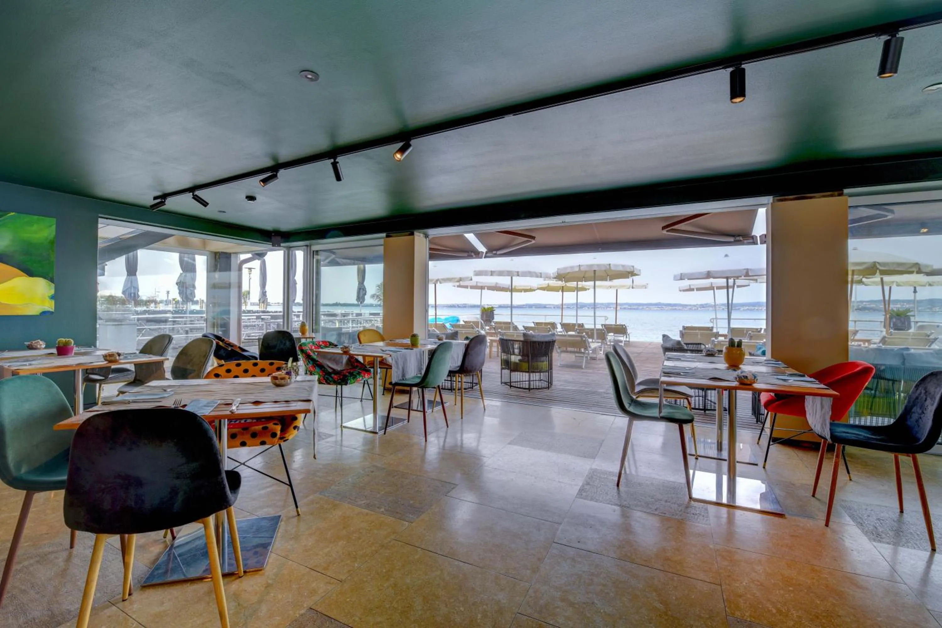 Restaurant/places to eat in Hotel Flaminia