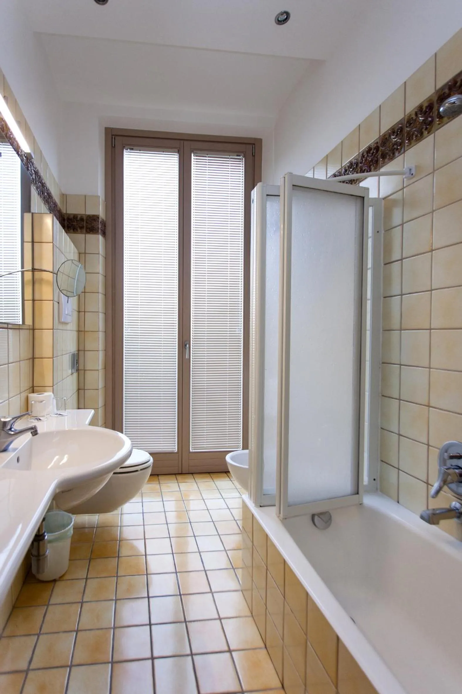 Bathroom in Hotel Flaminia