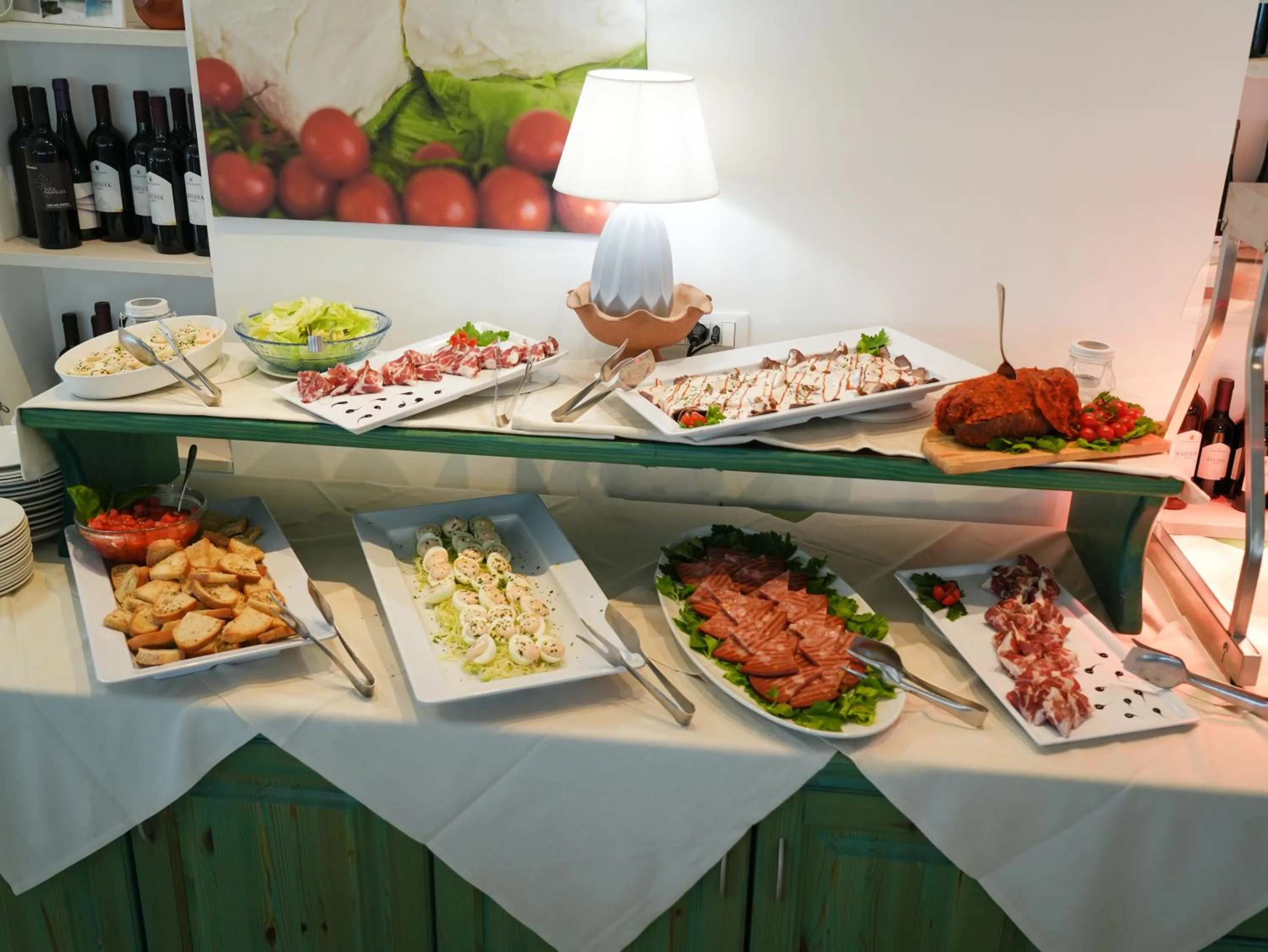 Food and drinks in Hotel MARINELLA parking wi-fi spiaggia attrezzata