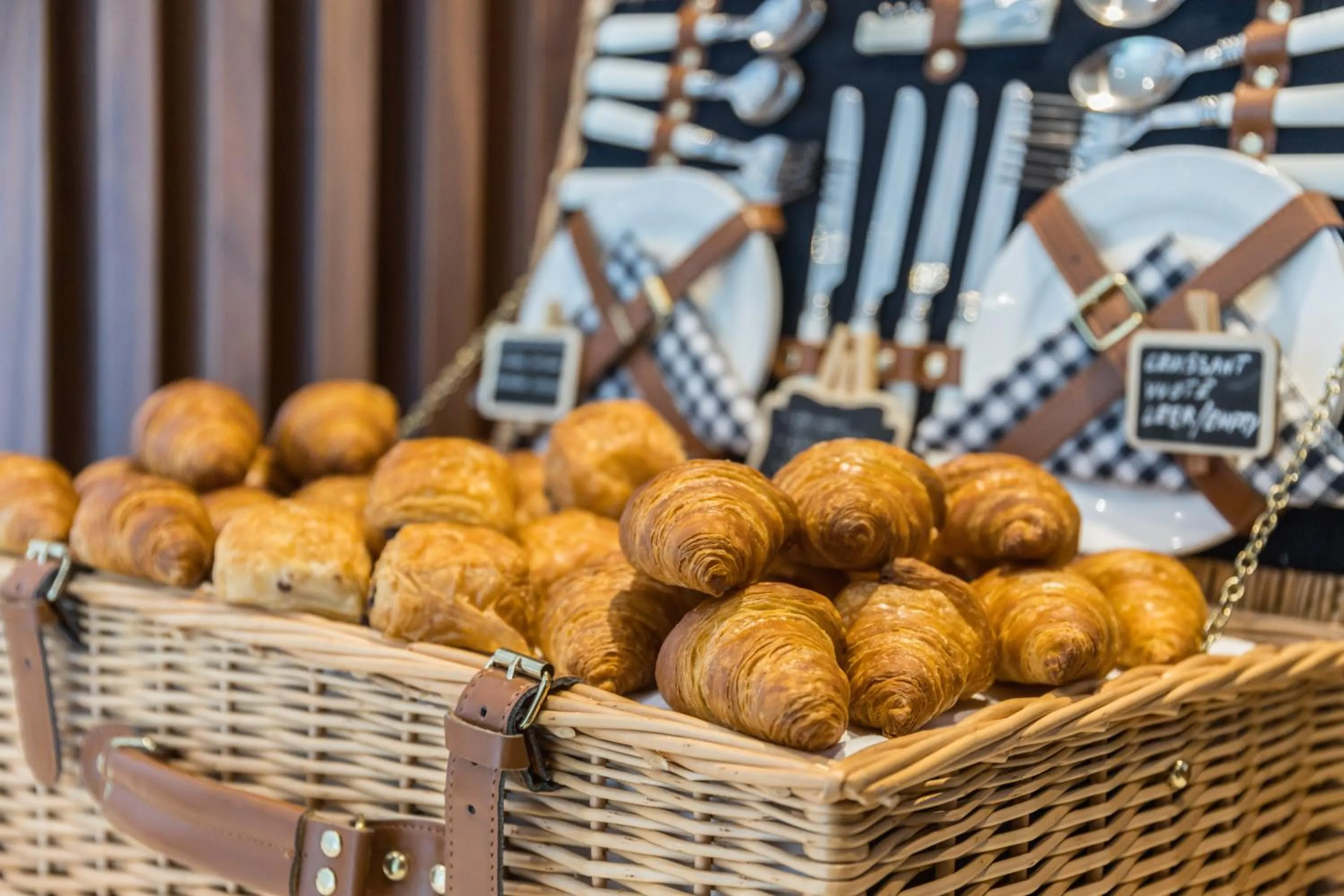 Buffet breakfast in Hotel Val Di Sogno - Adults Only