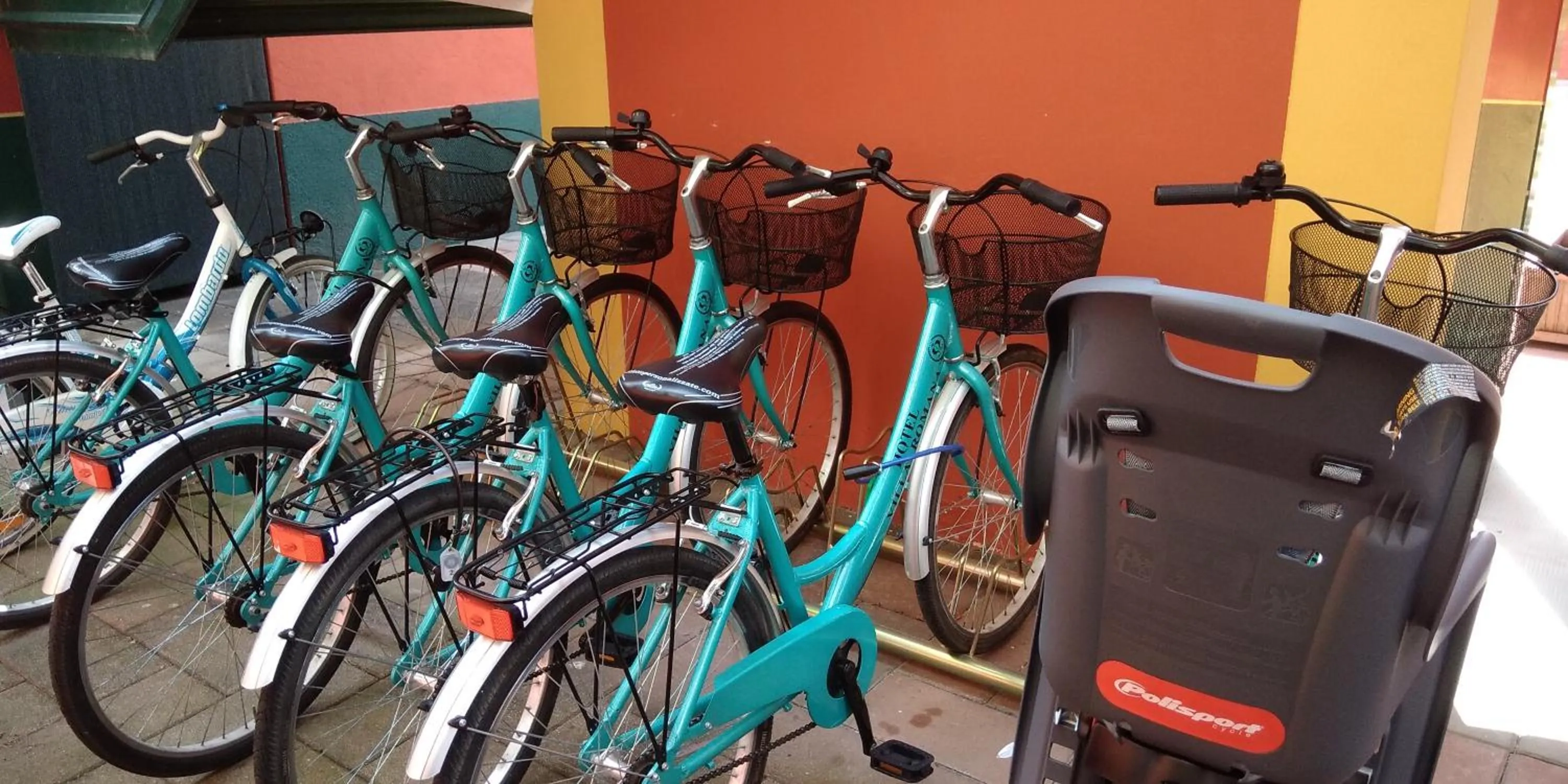 Cycling in Villa Romana