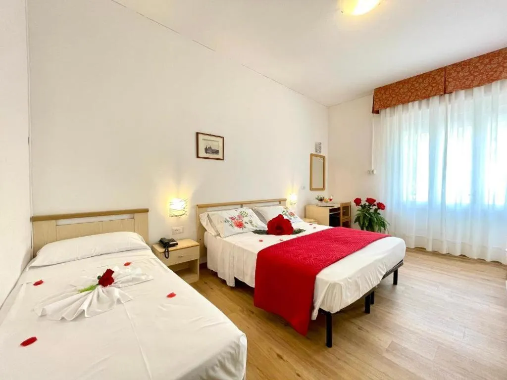 Bed in Hotel Trovatore