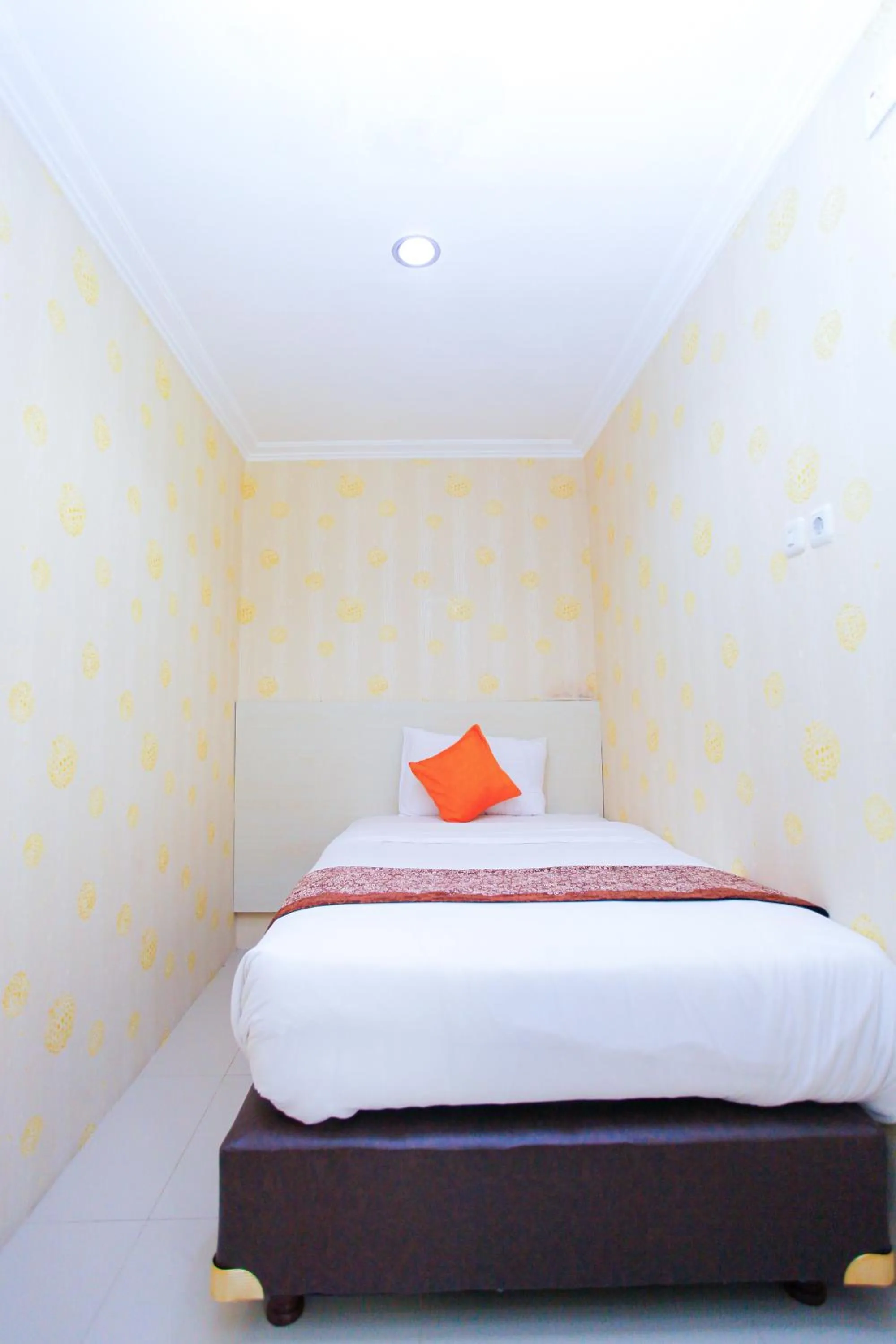 Bed in The Djakarta Anandita Syariah Hotel