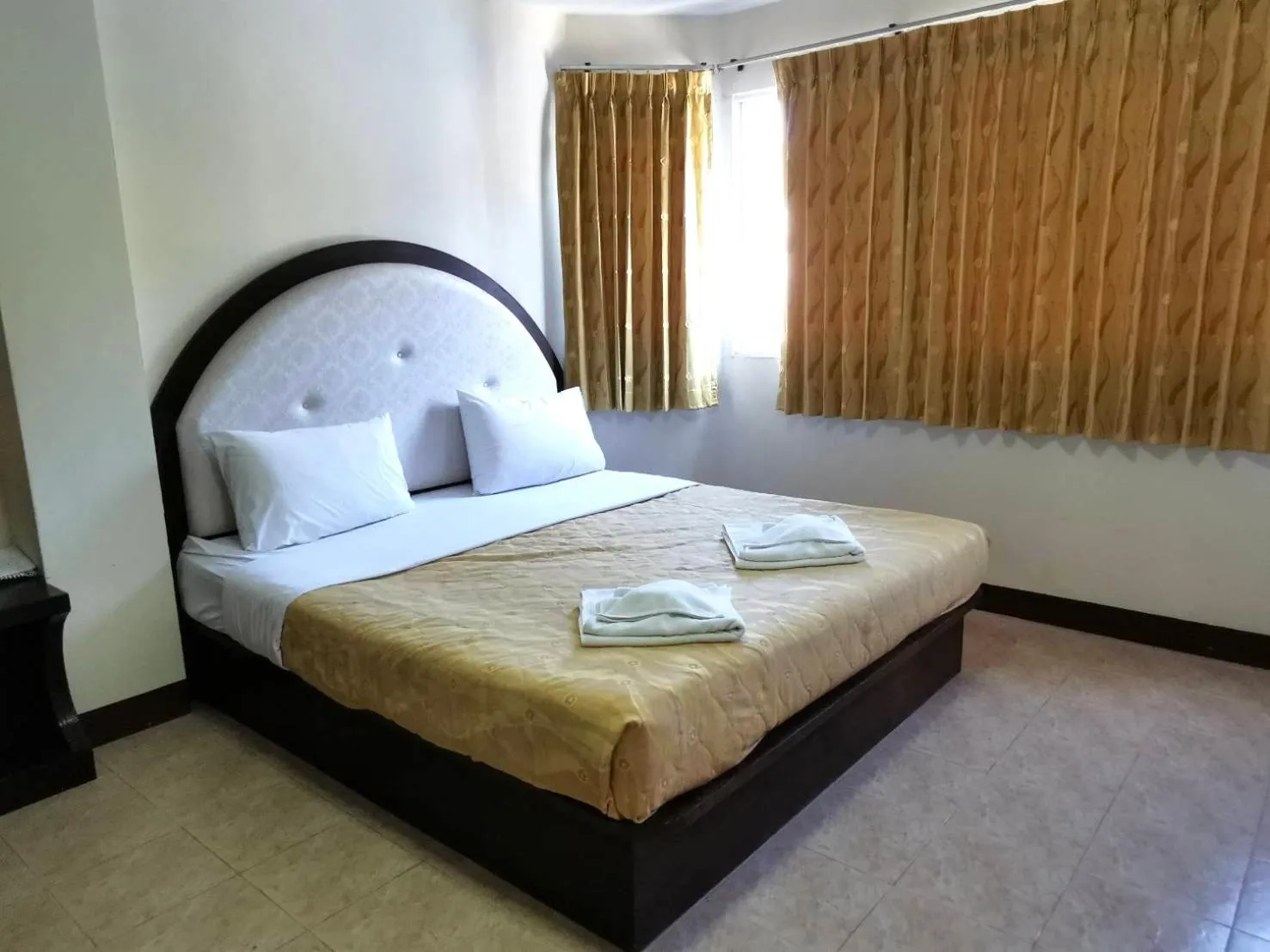 Bedroom, Bed in Kata Place Hotel