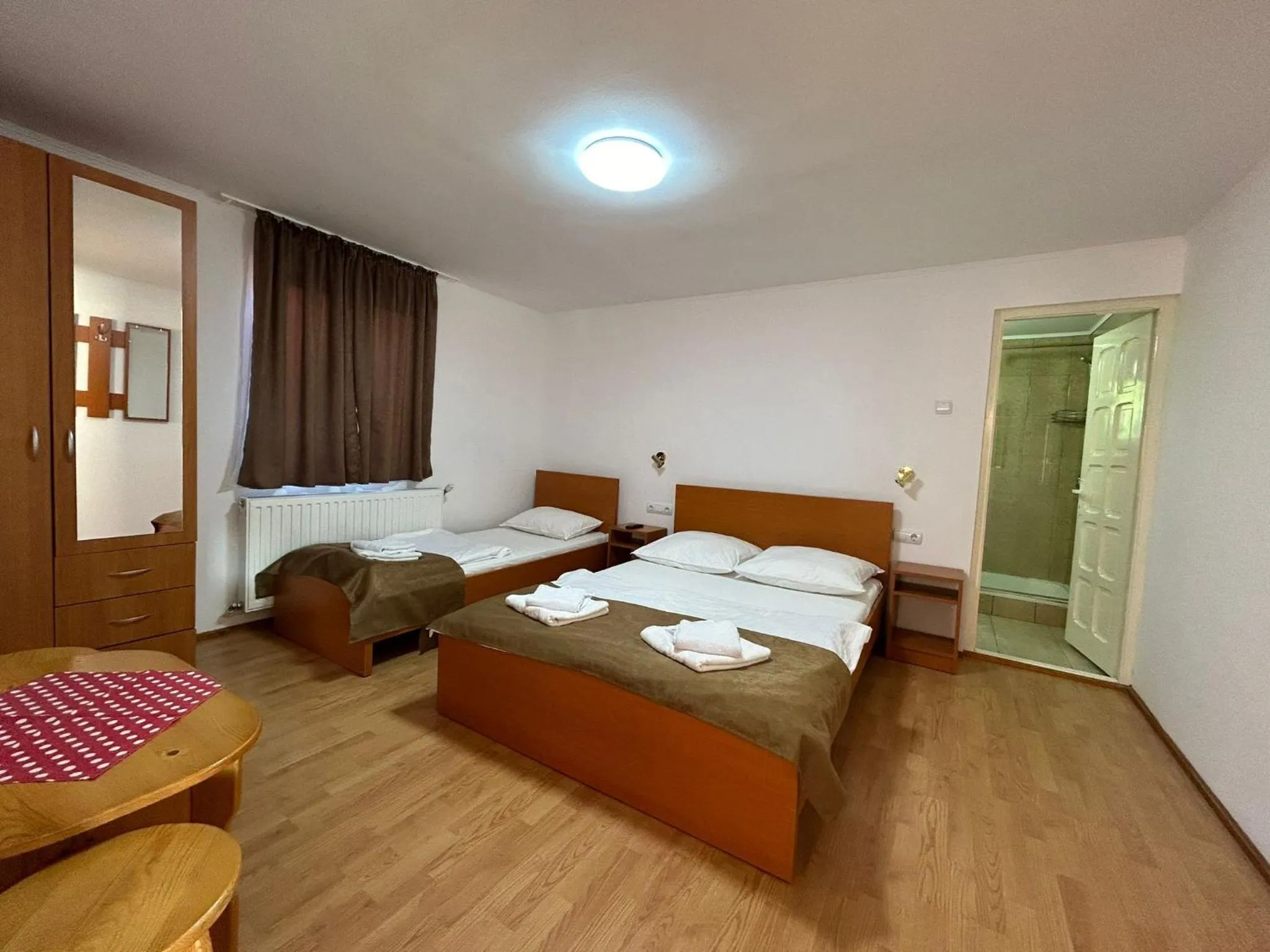 Bed in PENSIUNEA KELEMEN