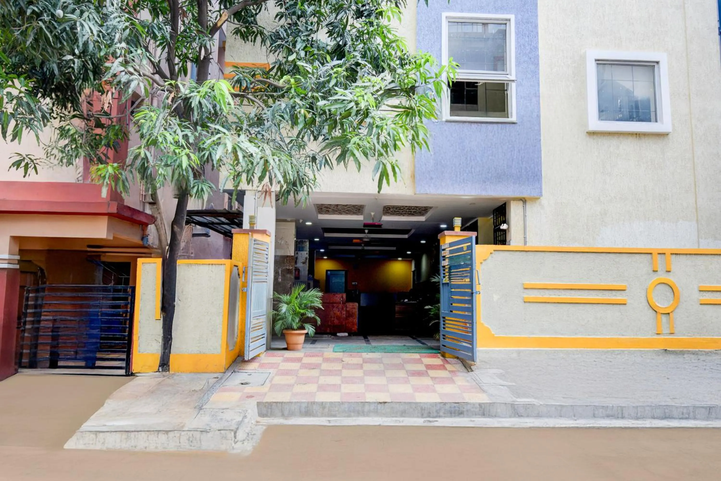 Facade/entrance in Super Collection O Gachibowli