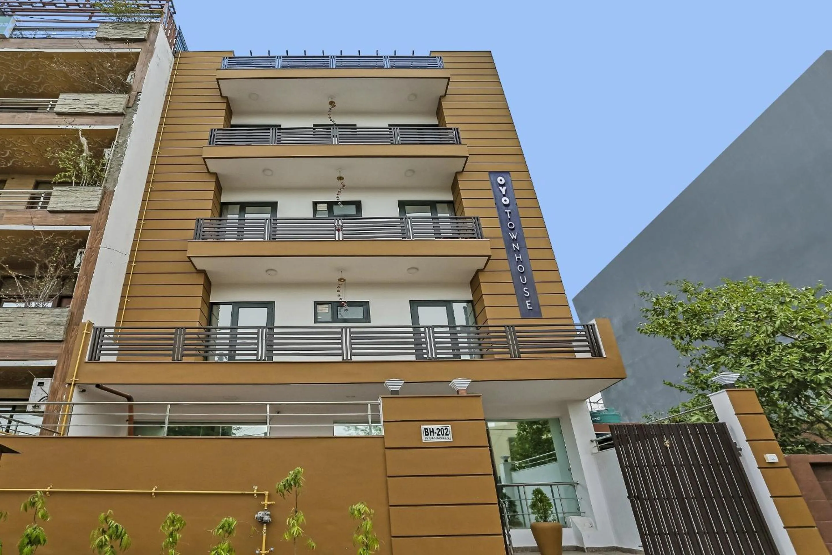 Facade/entrance in Townhouse Rumaisa