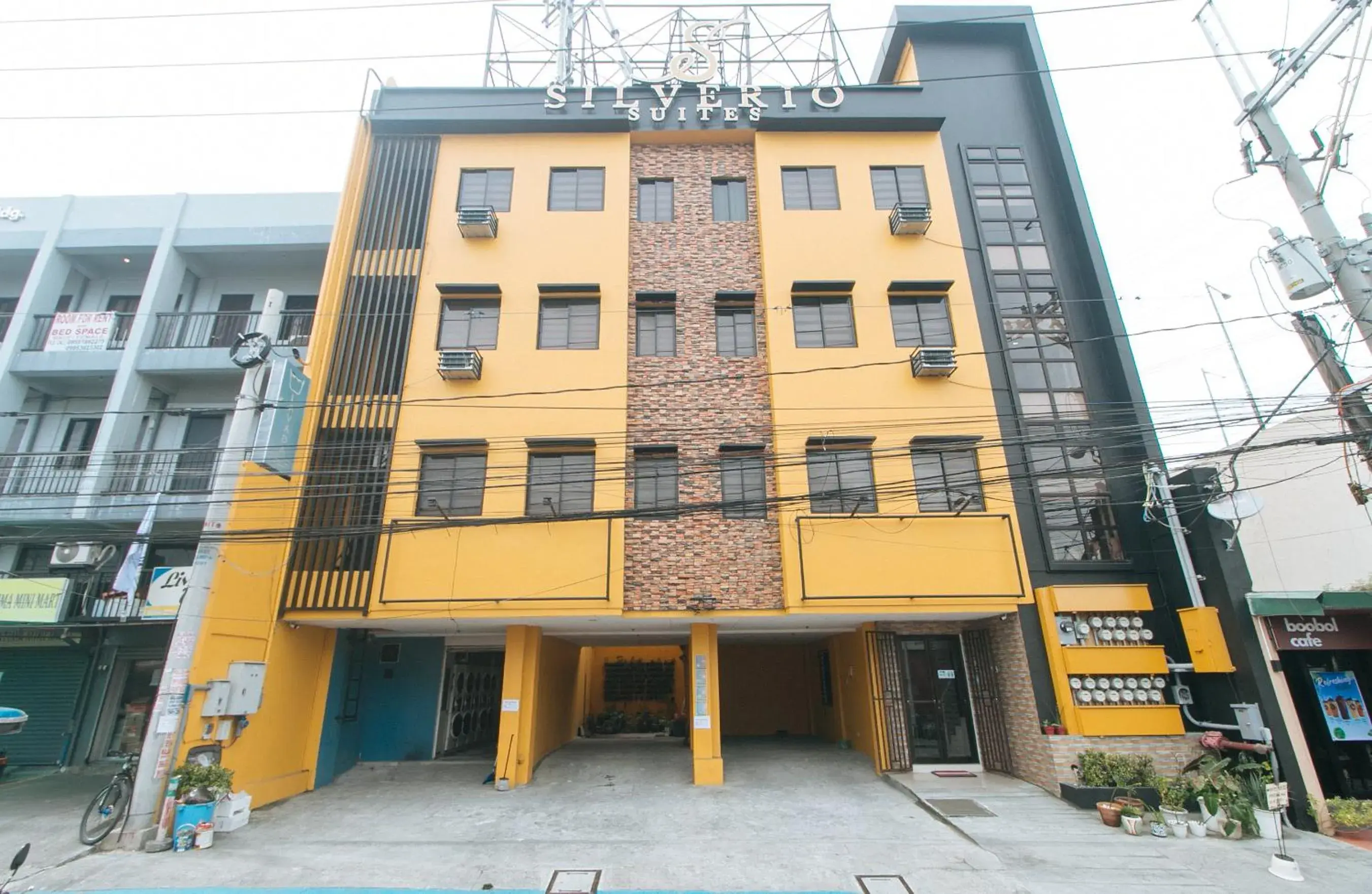 4720 Silverio Suites Paranaque City 4720 Silverio Suites Paranaque City