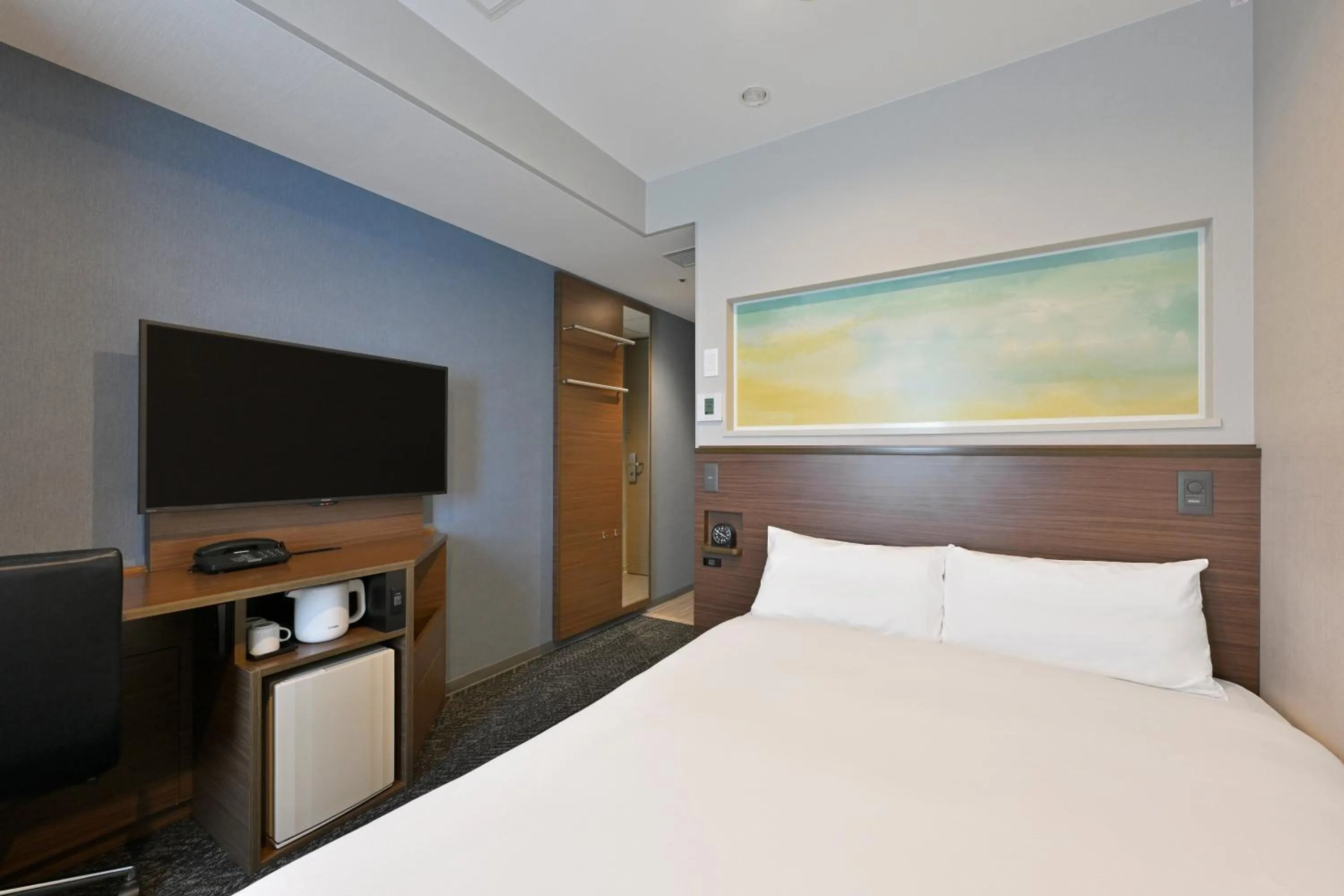 Photo of the whole room, Bed in Via Inn Okayama