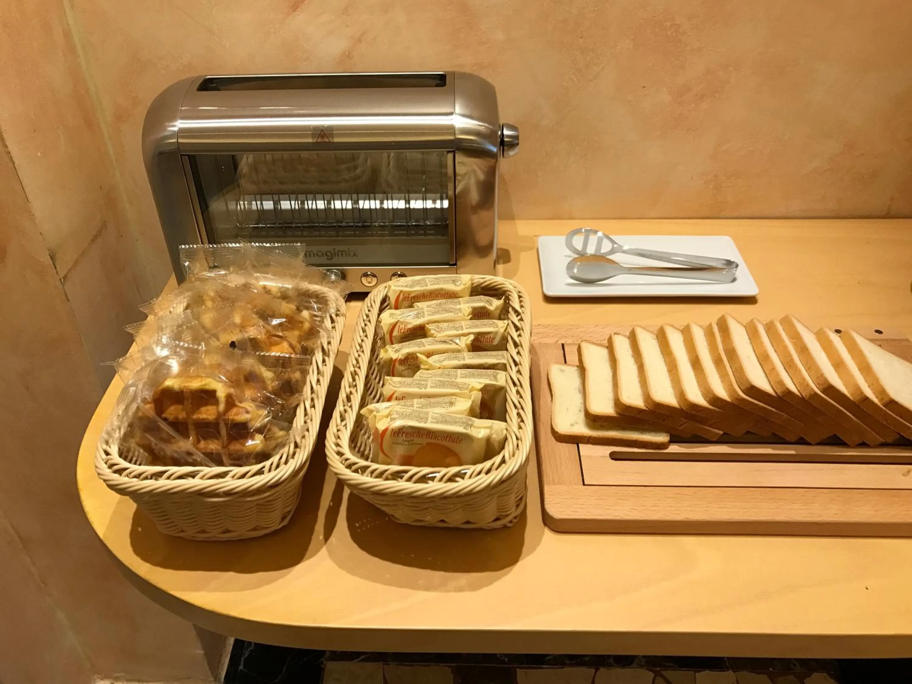 Food and drinks in Hotel Villa Merope