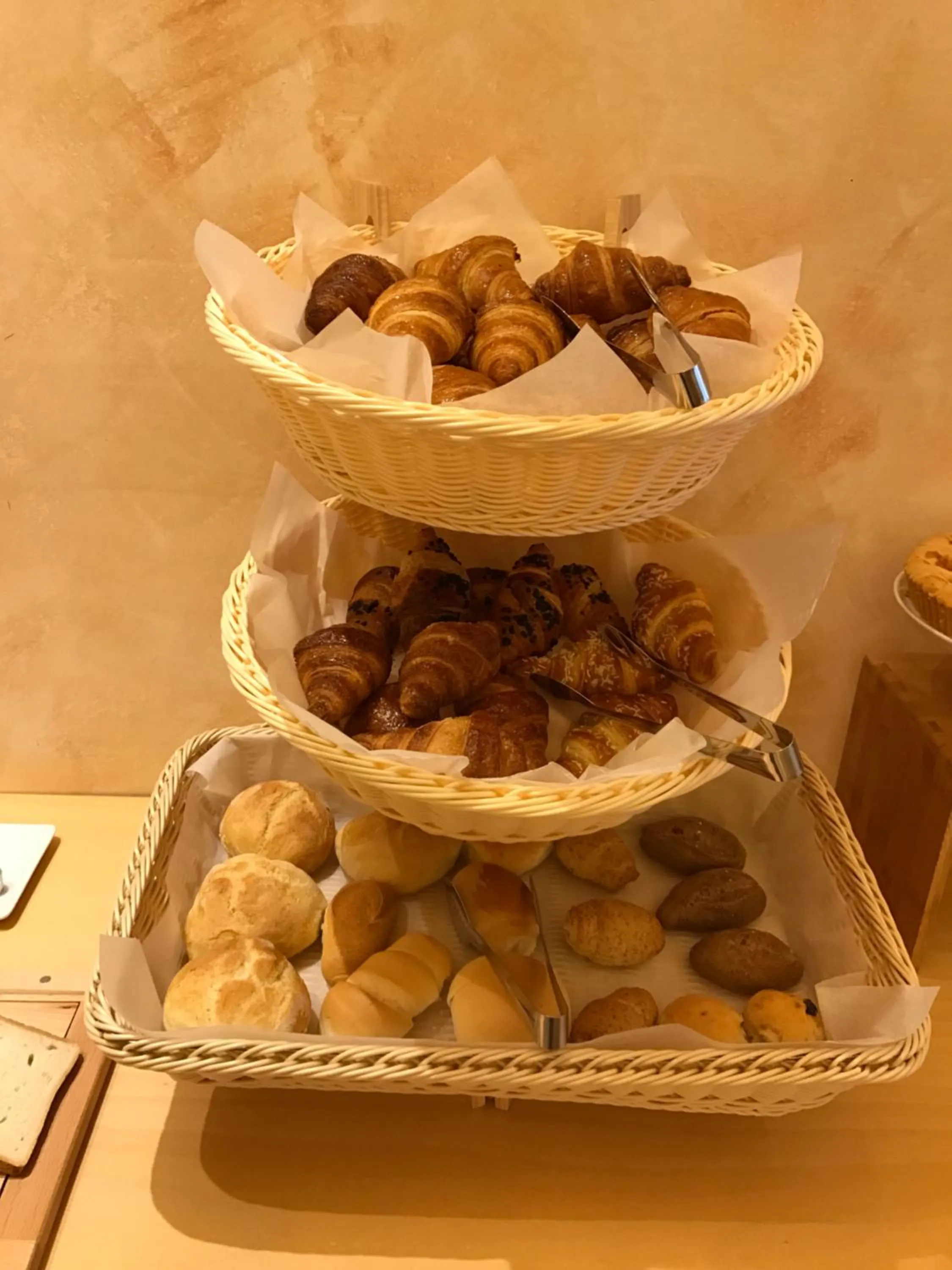 Food and drinks in Hotel Villa Merope