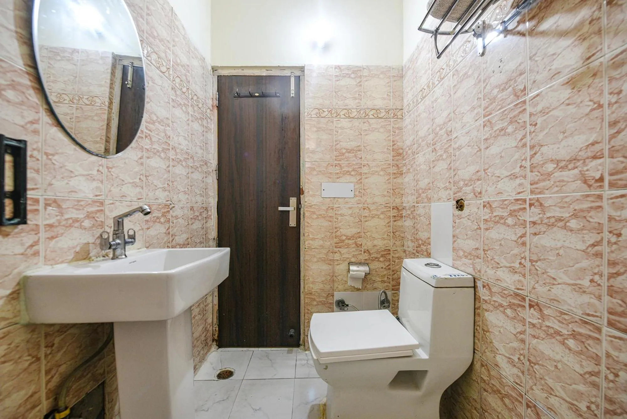 Bathroom in FabHotel Royal Inn - Sector 22D, Chandigarh