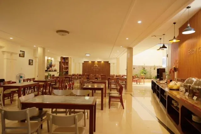 Le Centre Pleiku Hotel