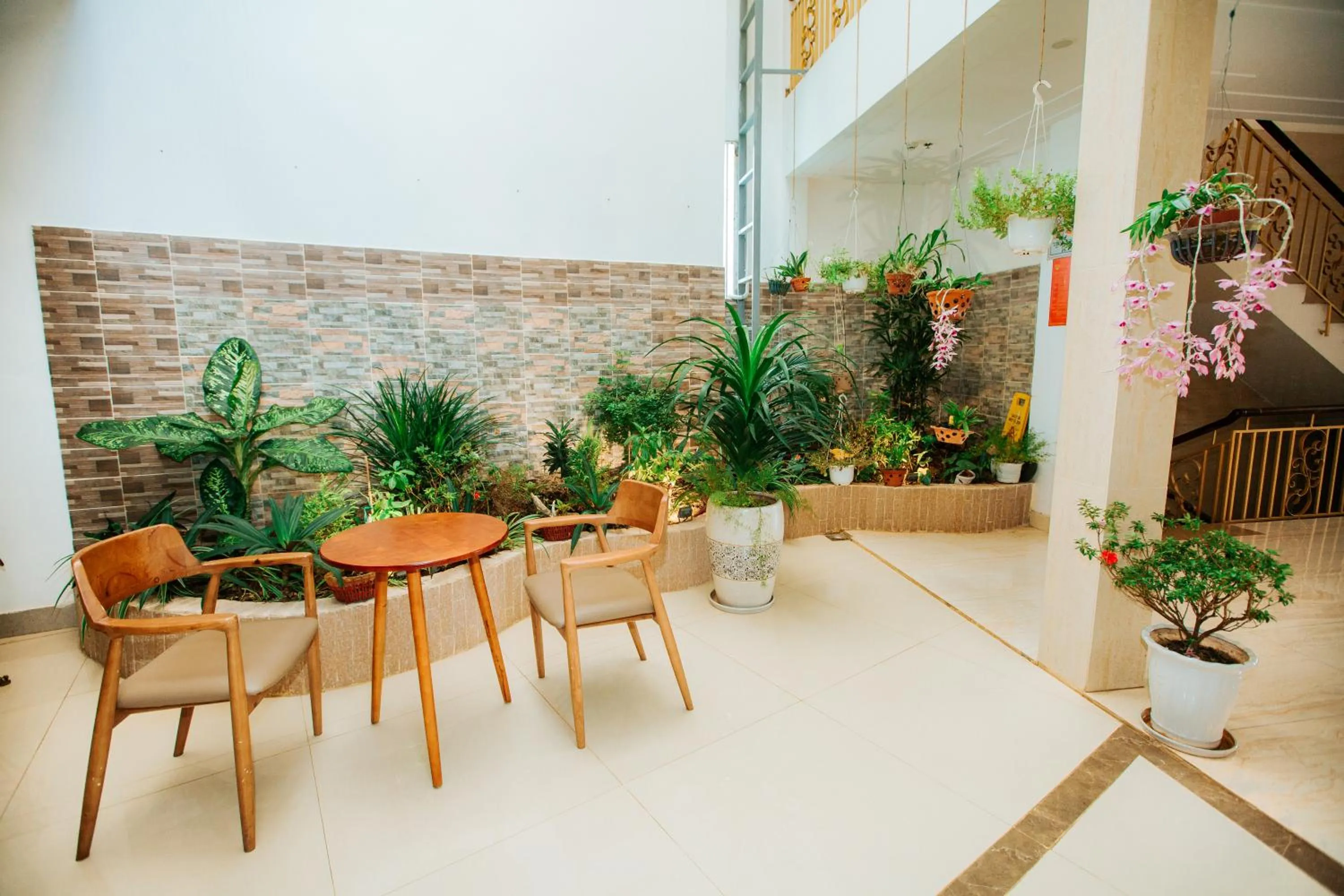 Garden in Le Centre Pleiku Hotel