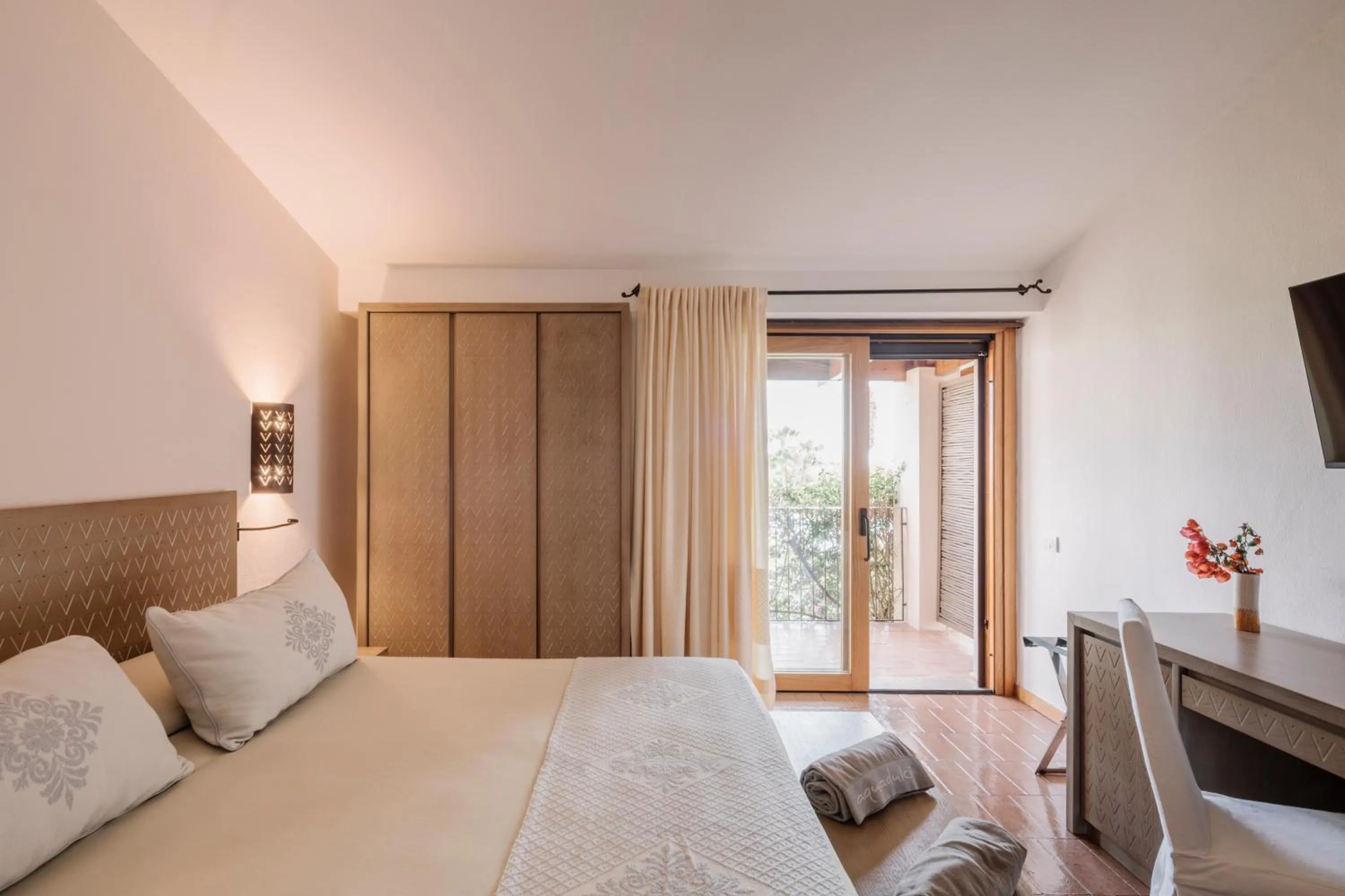 Bedroom, Bed in Hotel Aquadulci