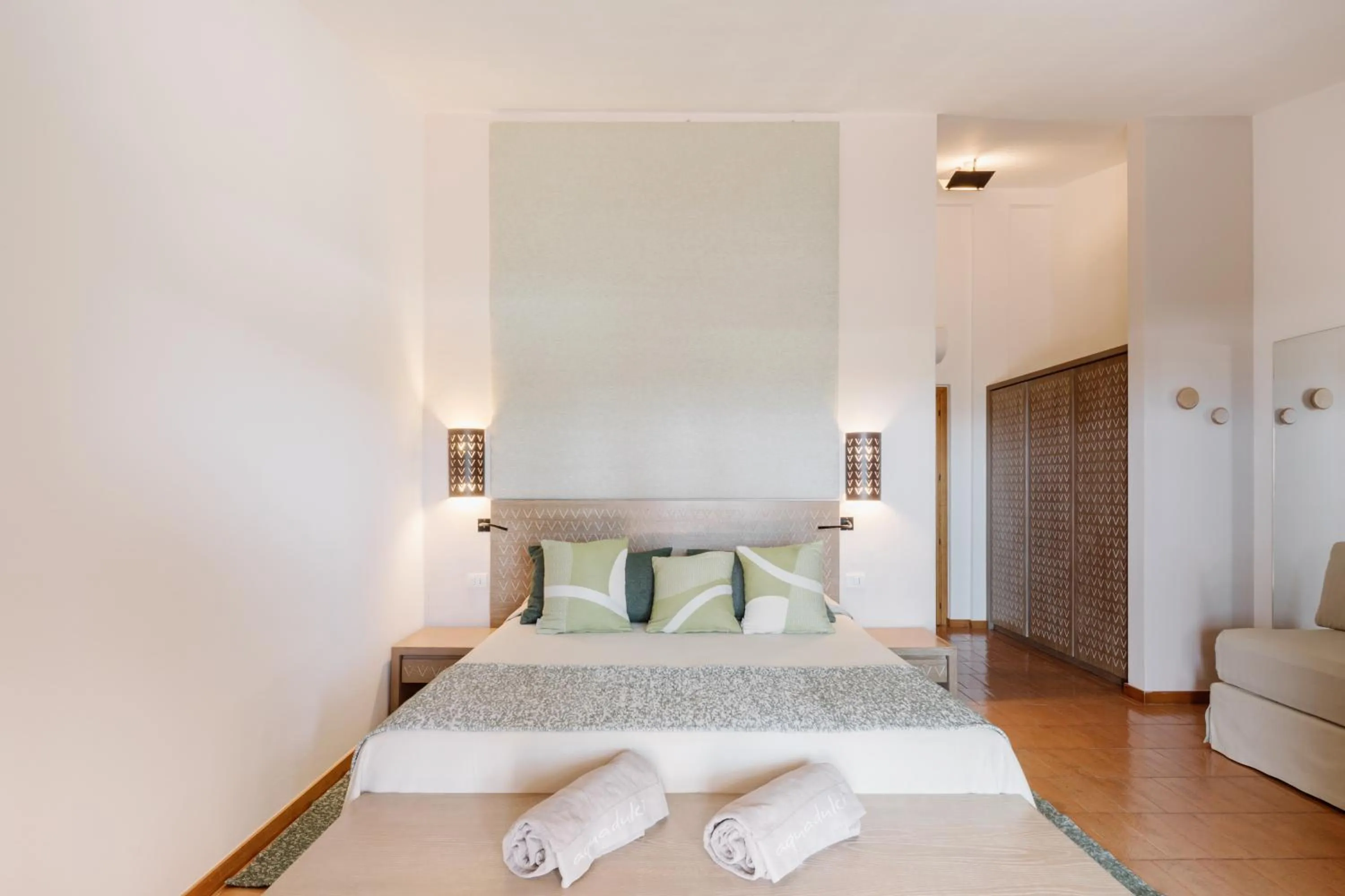 Bedroom, Bed in Hotel Aquadulci