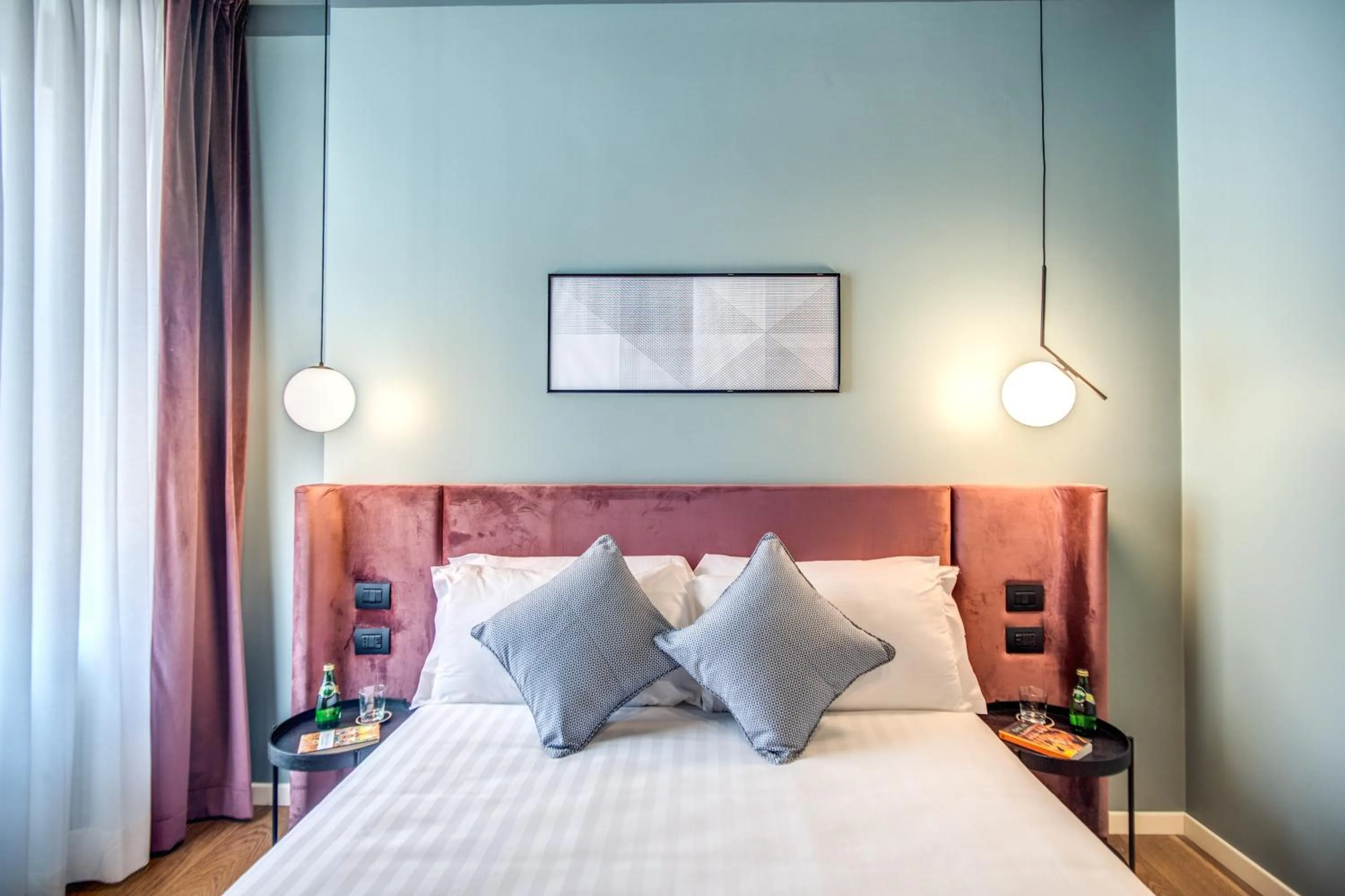 Photo of the whole room, Bed in Sheva Boutique Hotel