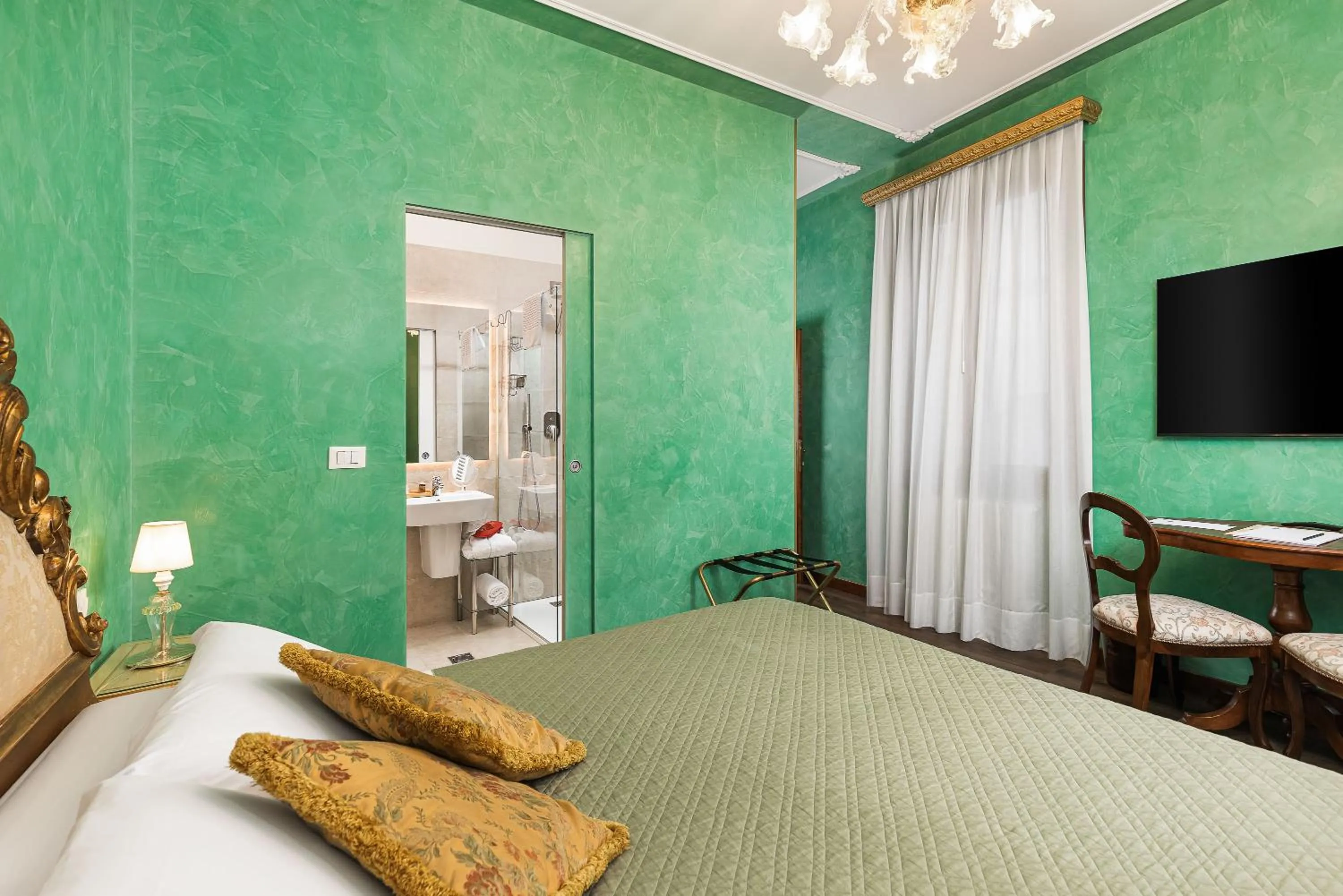 Bed in Hotel Ca' Alvise