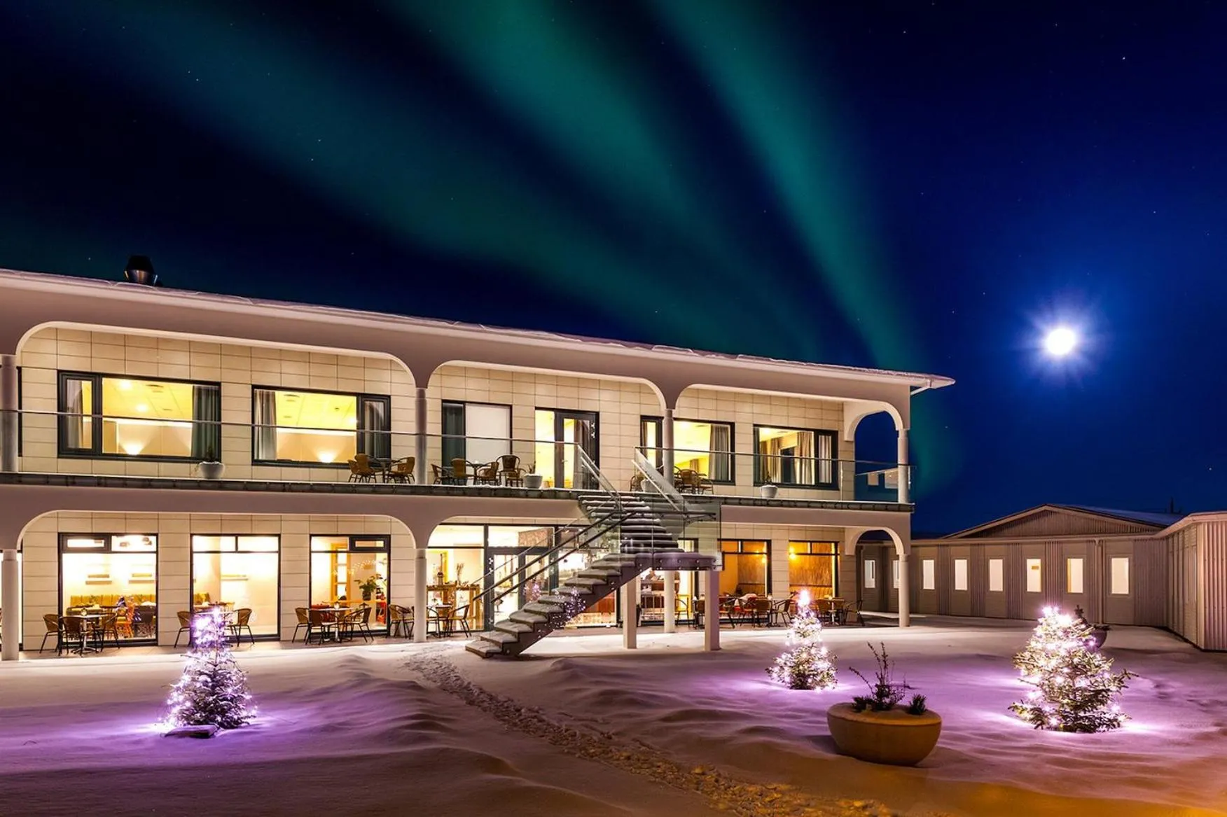 Facade/entrance in Stracta Hotel