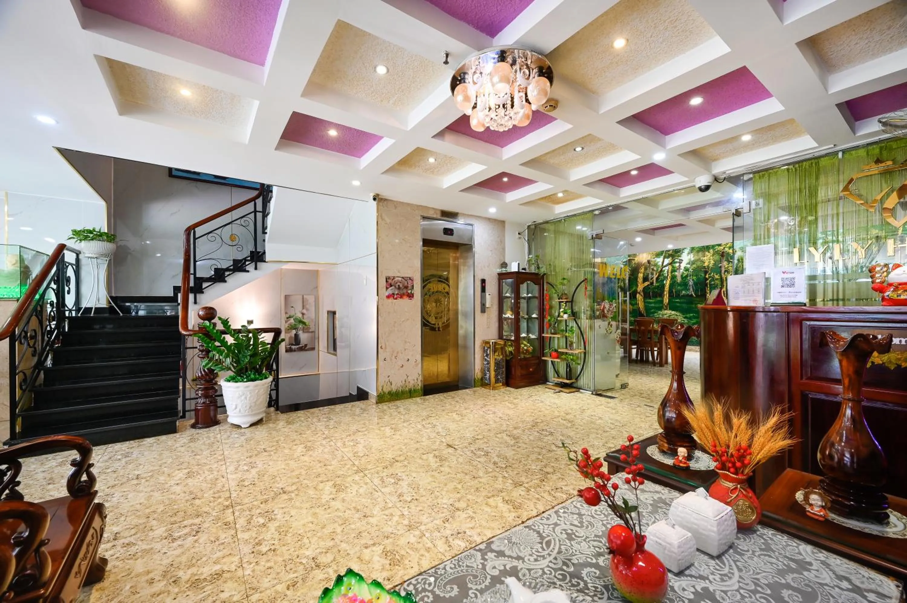 Lobby or reception in Ly Ly Hotel