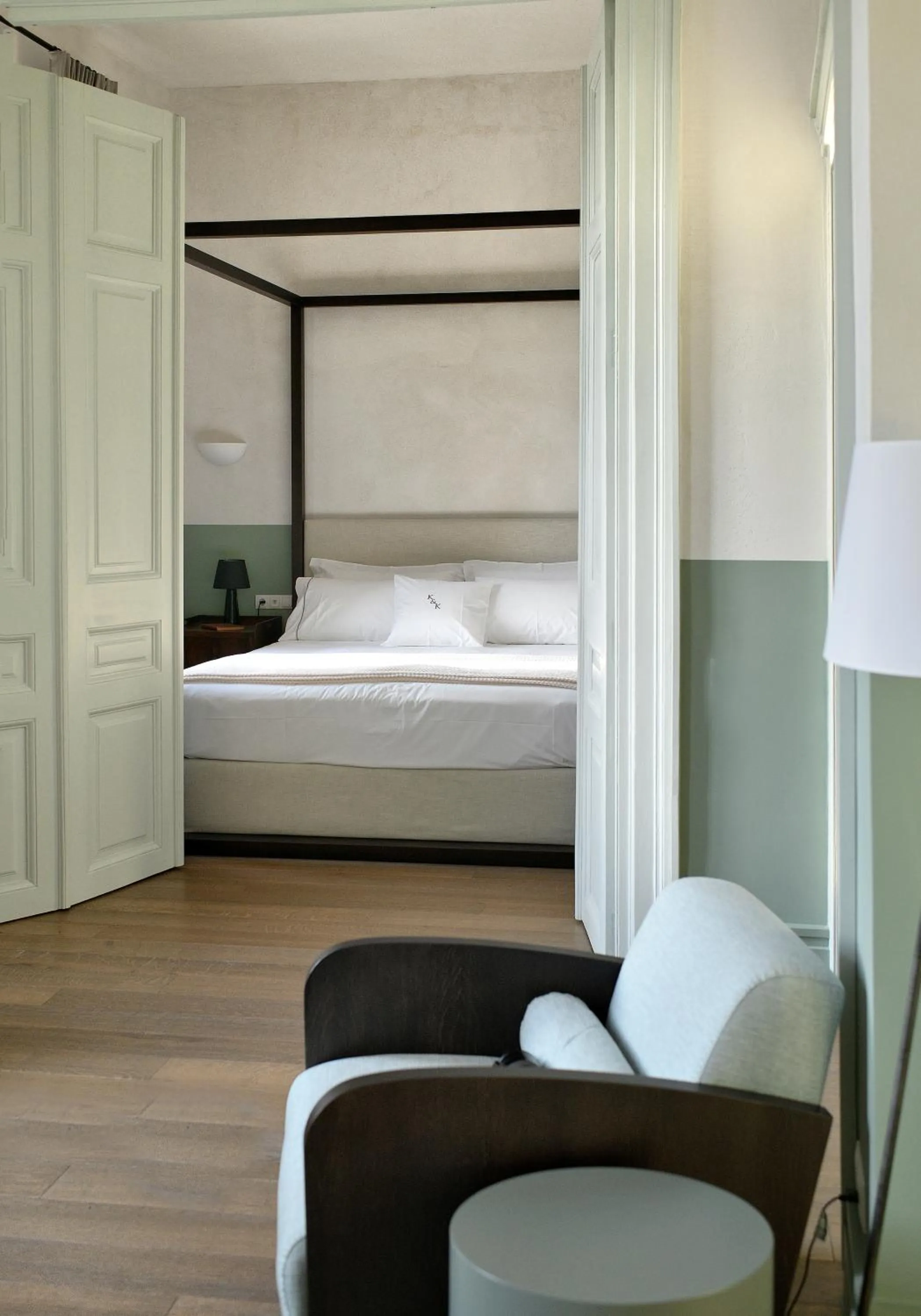 Bed in ATHINAIDOS QUARTERS by K&K