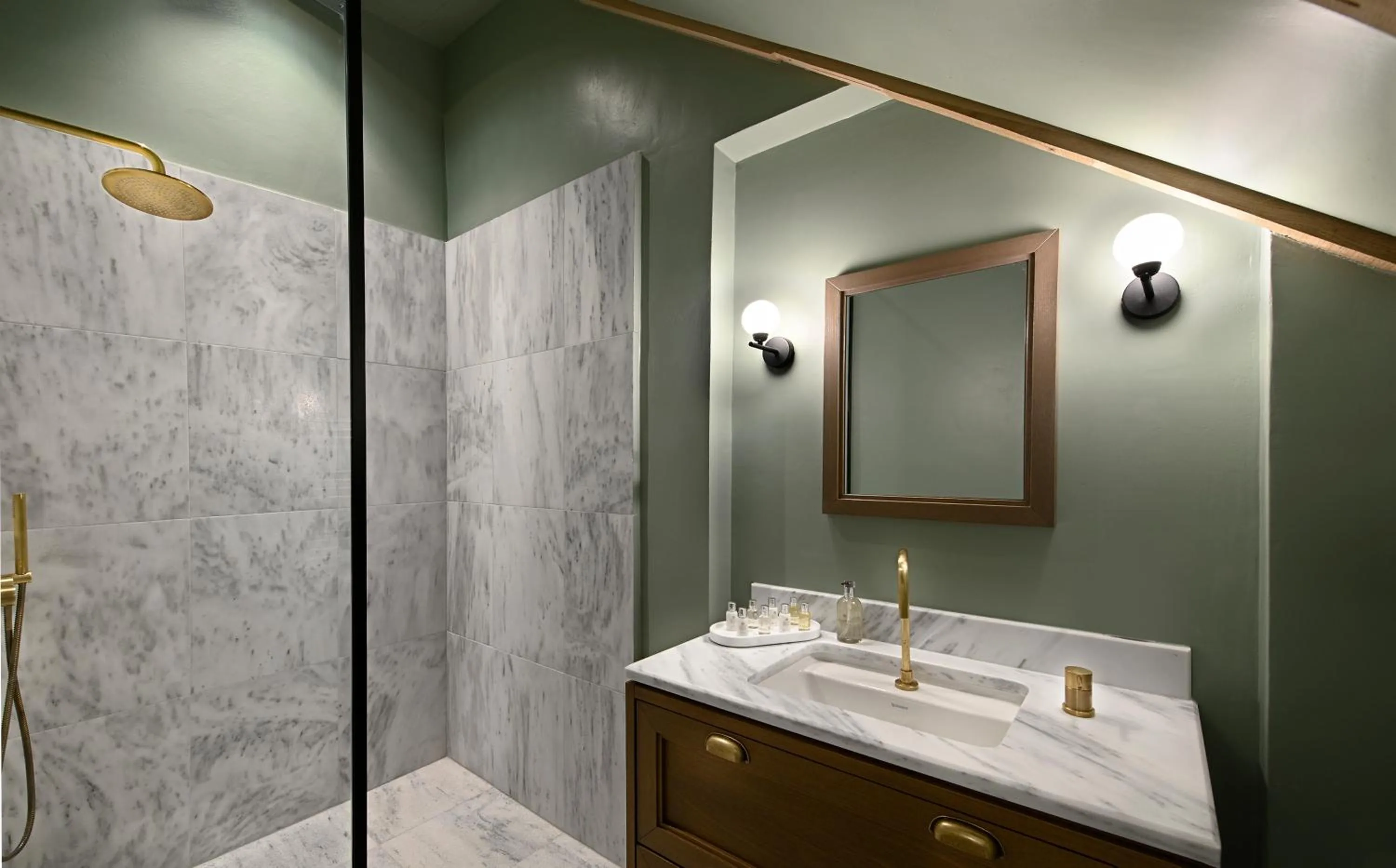 Bathroom in ATHINAIDOS QUARTERS by K&K