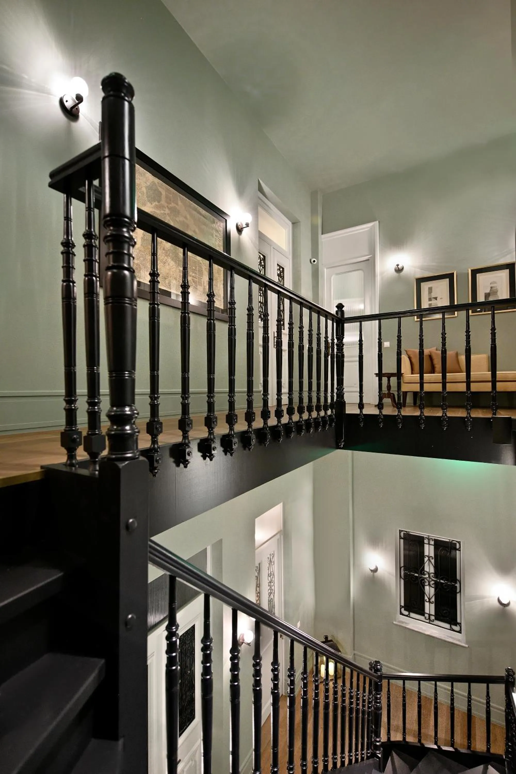 Property building in ATHINAIDOS QUARTERS by K&K