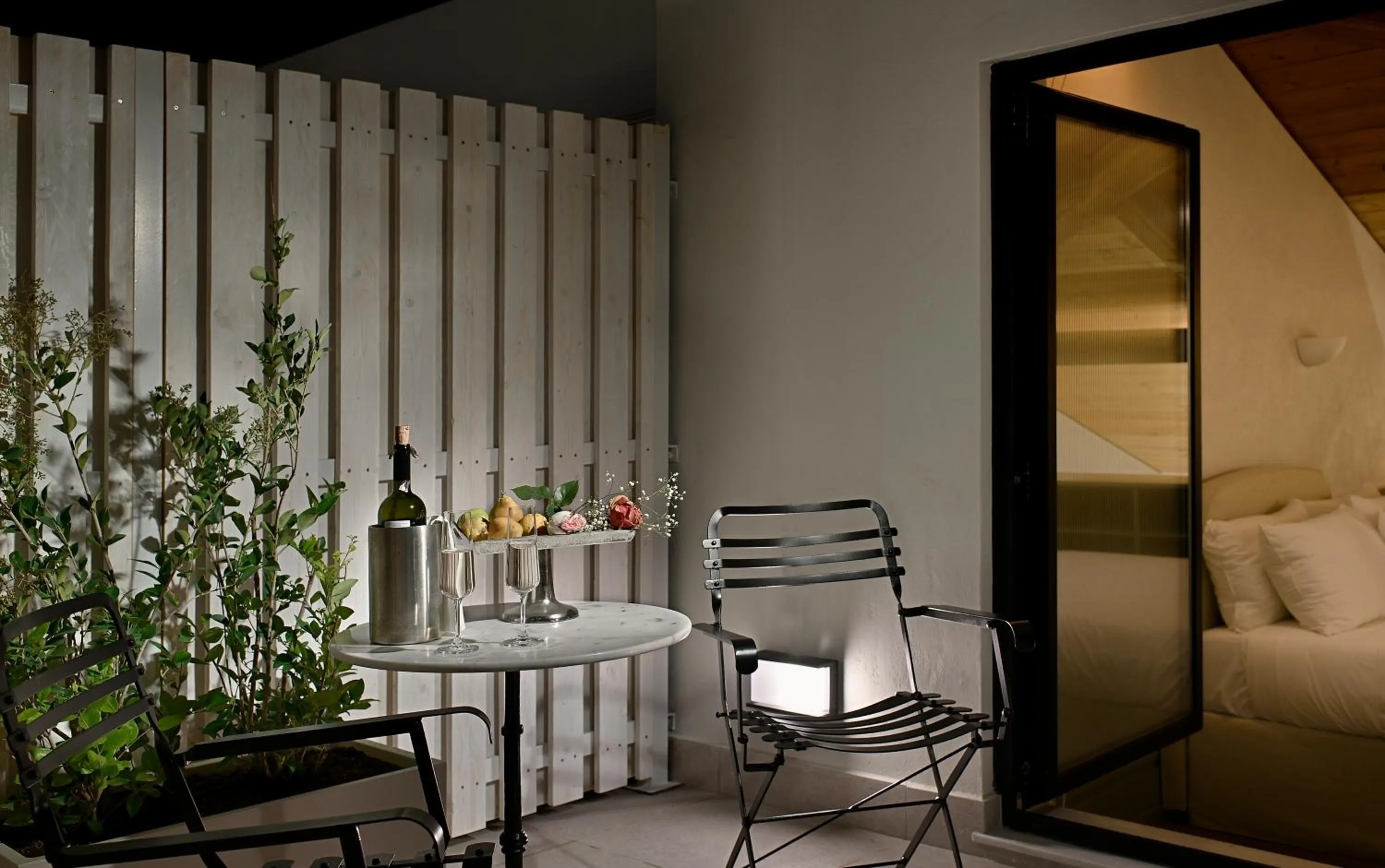 Balcony/Terrace in ATHINAIDOS QUARTERS by K&K