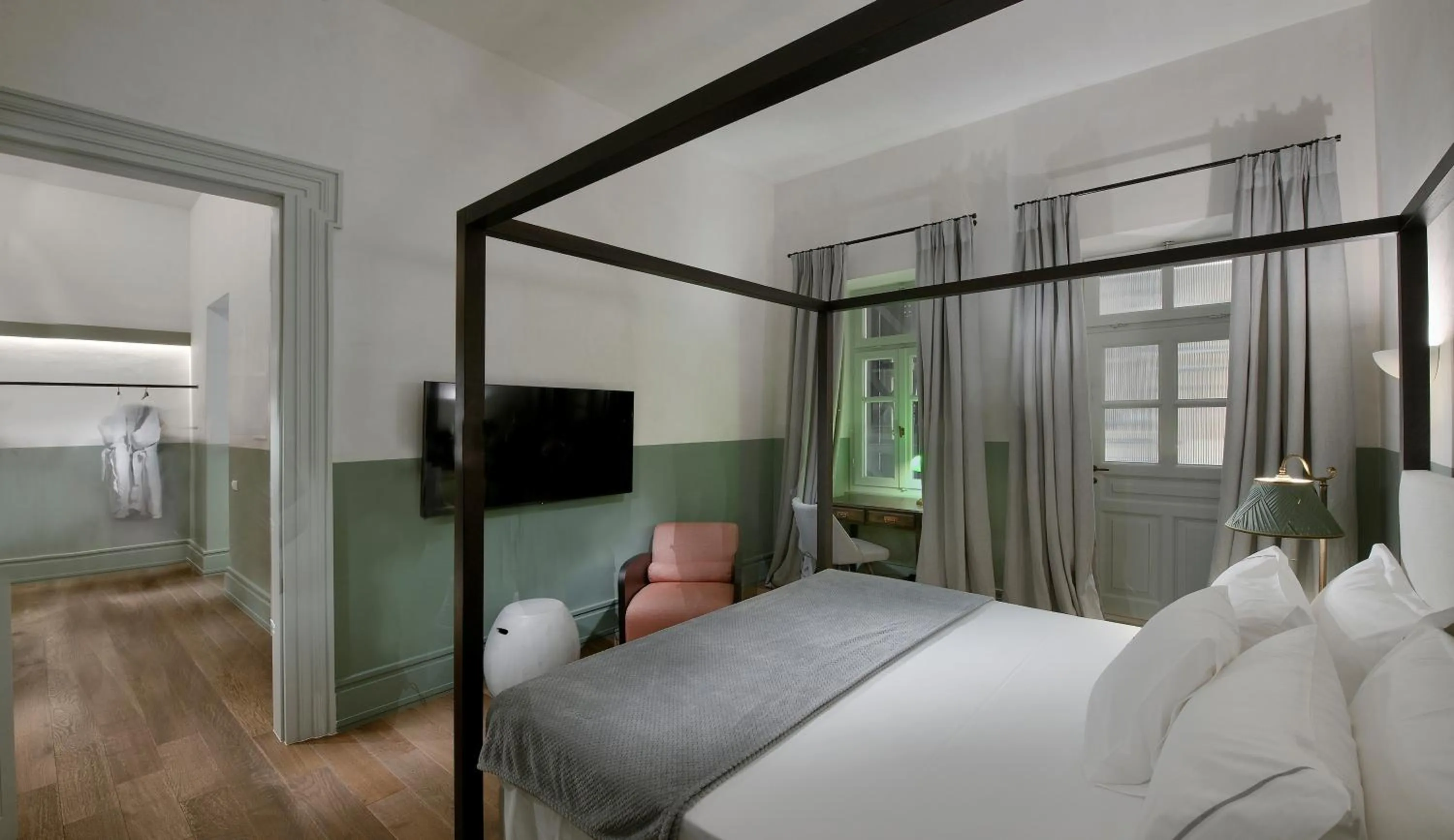 Photo of the whole room, Bed in ATHINAIDOS QUARTERS by K&K