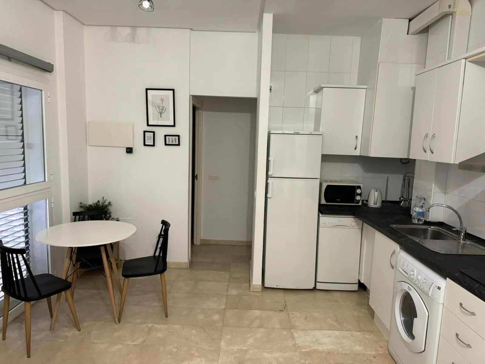 Kitchen or kitchenette in Apartamento en el centro histórico by Málaga Planners
