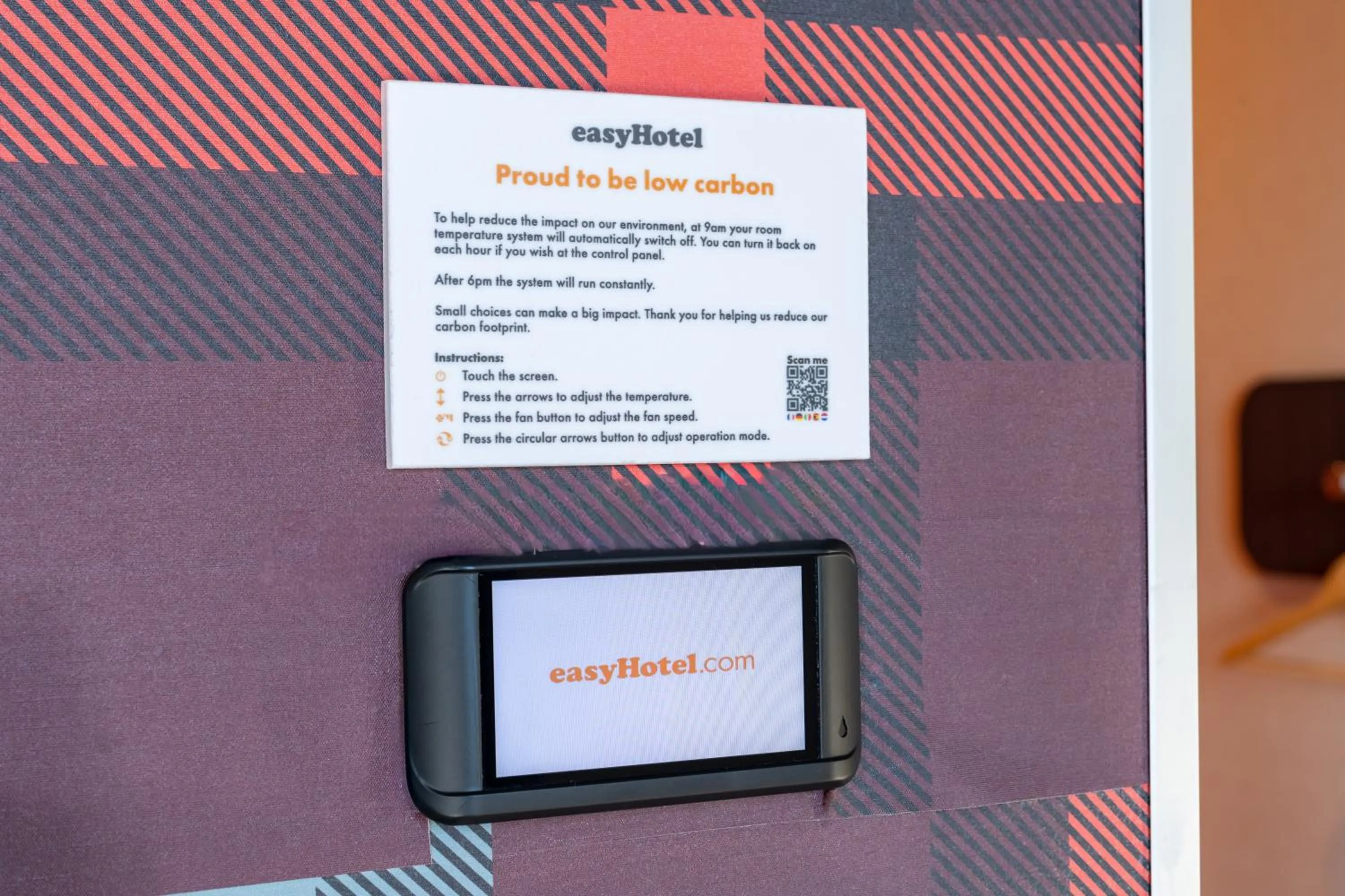 air conditioner in easyHotel Dublin