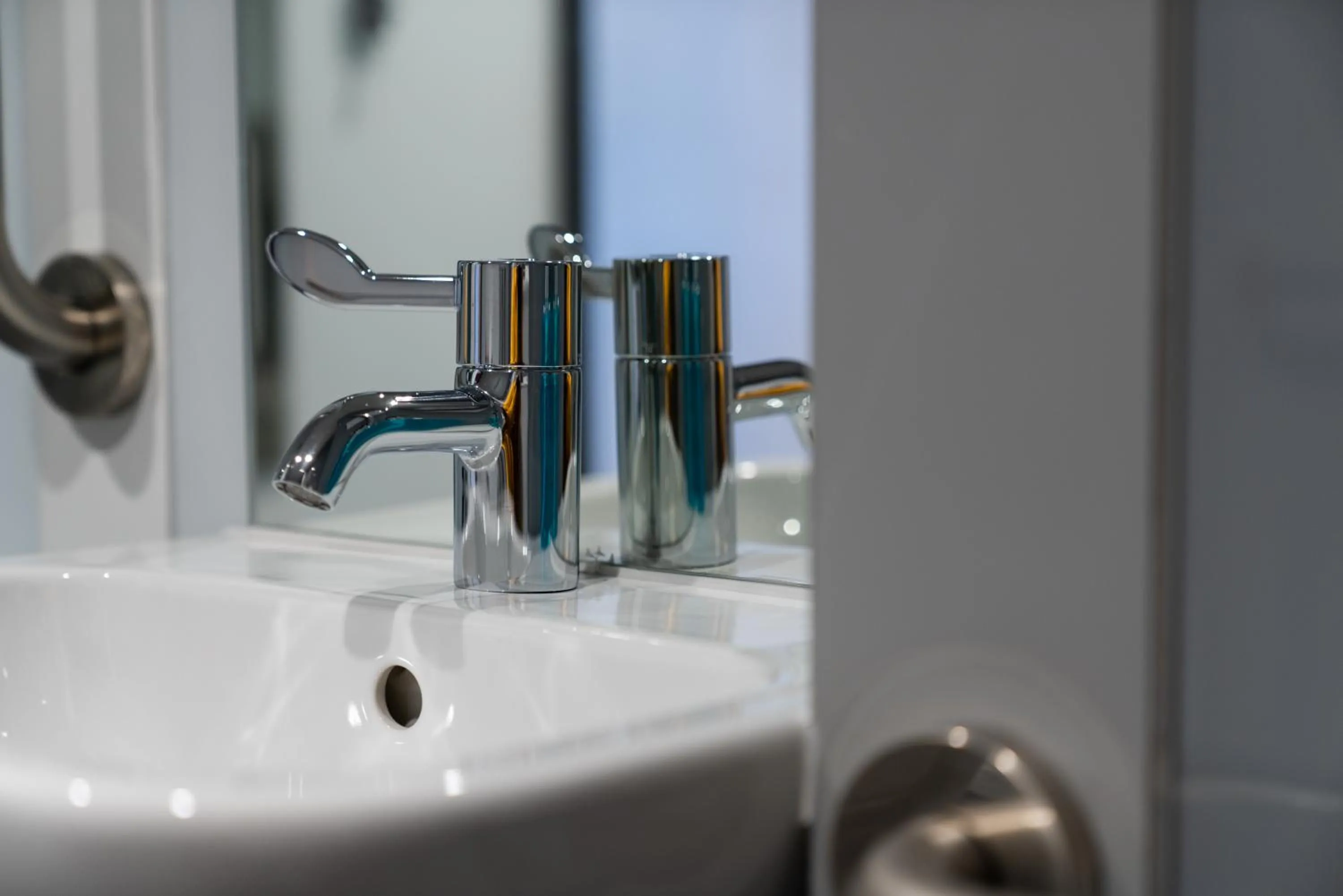 Bathroom in easyHotel Dublin