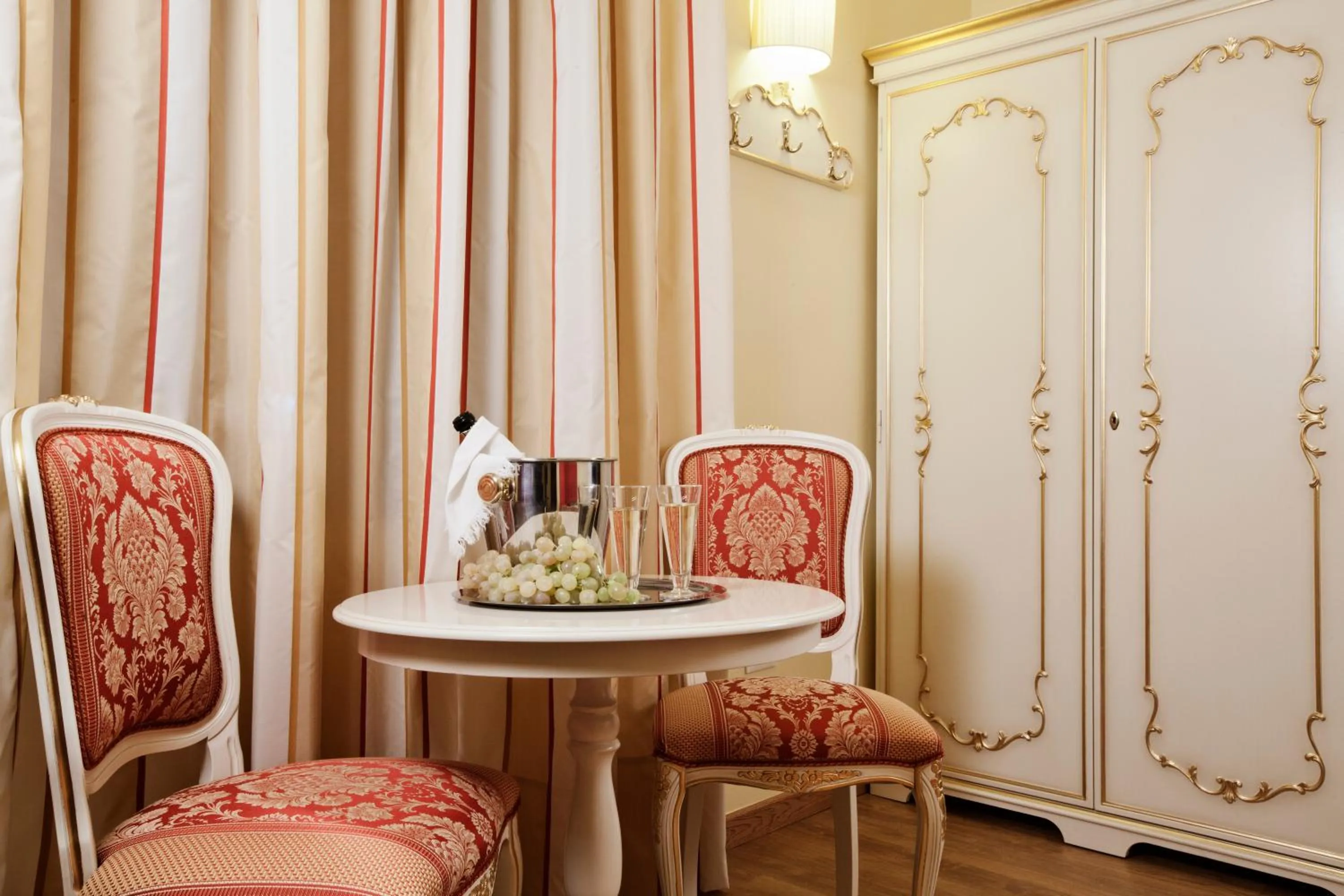 Activities in San Lio Tourist House