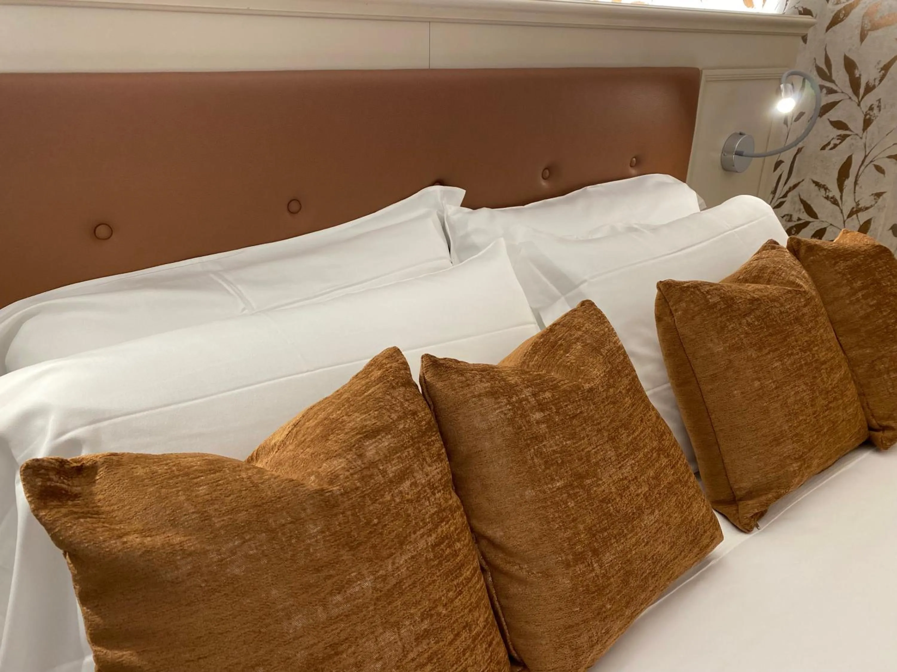 Bed in San Lio Tourist House