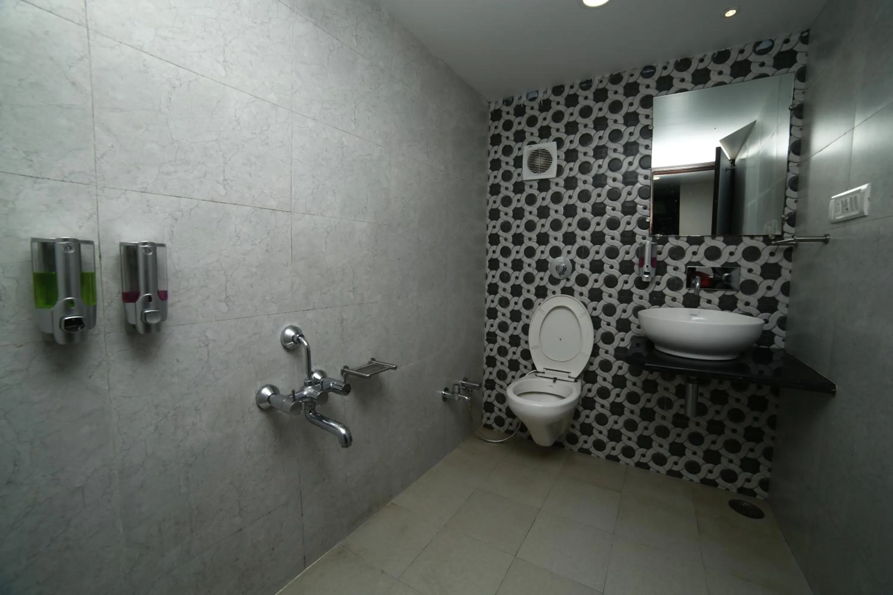 Bathroom in Hotel Shiv Villa