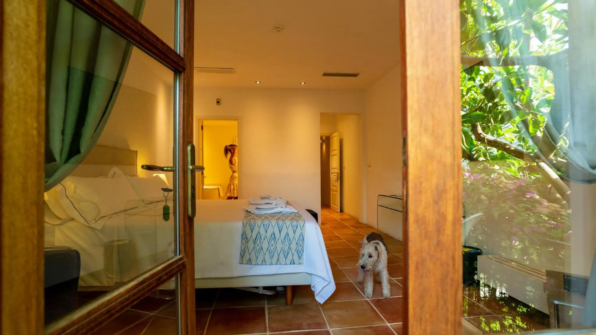 Photo of the whole room, Bed in Hotel Can Verdera