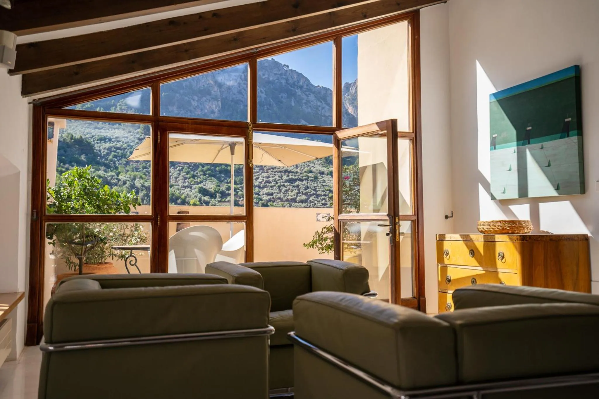 Seating area in Hotel Can Verdera