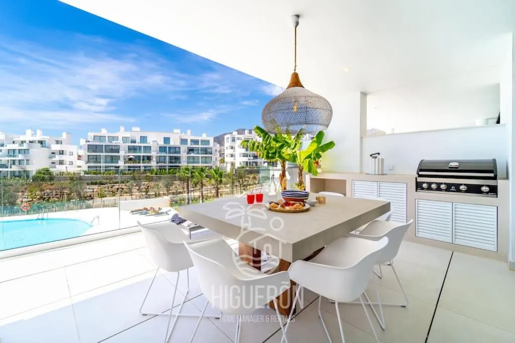 HigueronRentals Casa Linda