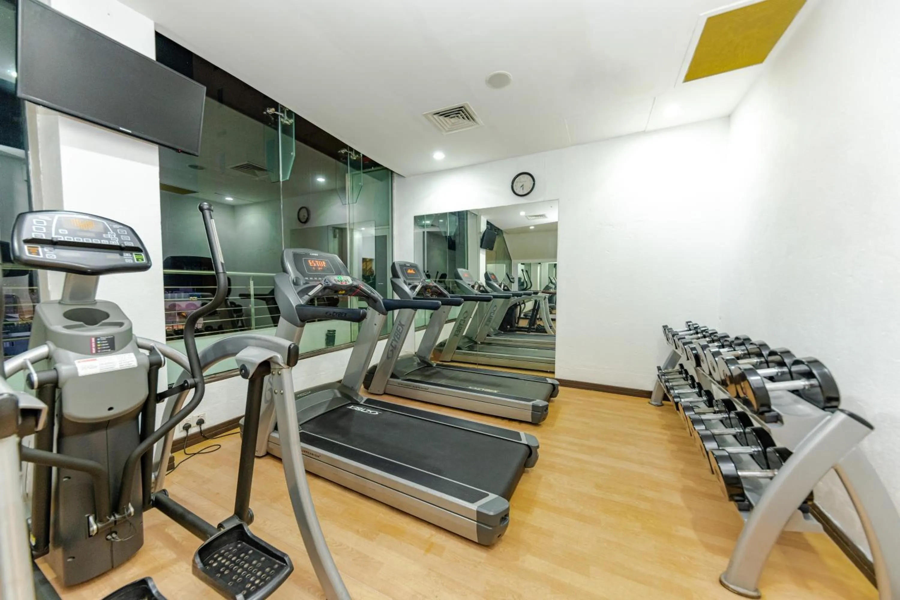 Fitness centre/facilities in Pearl Grand By Rathna