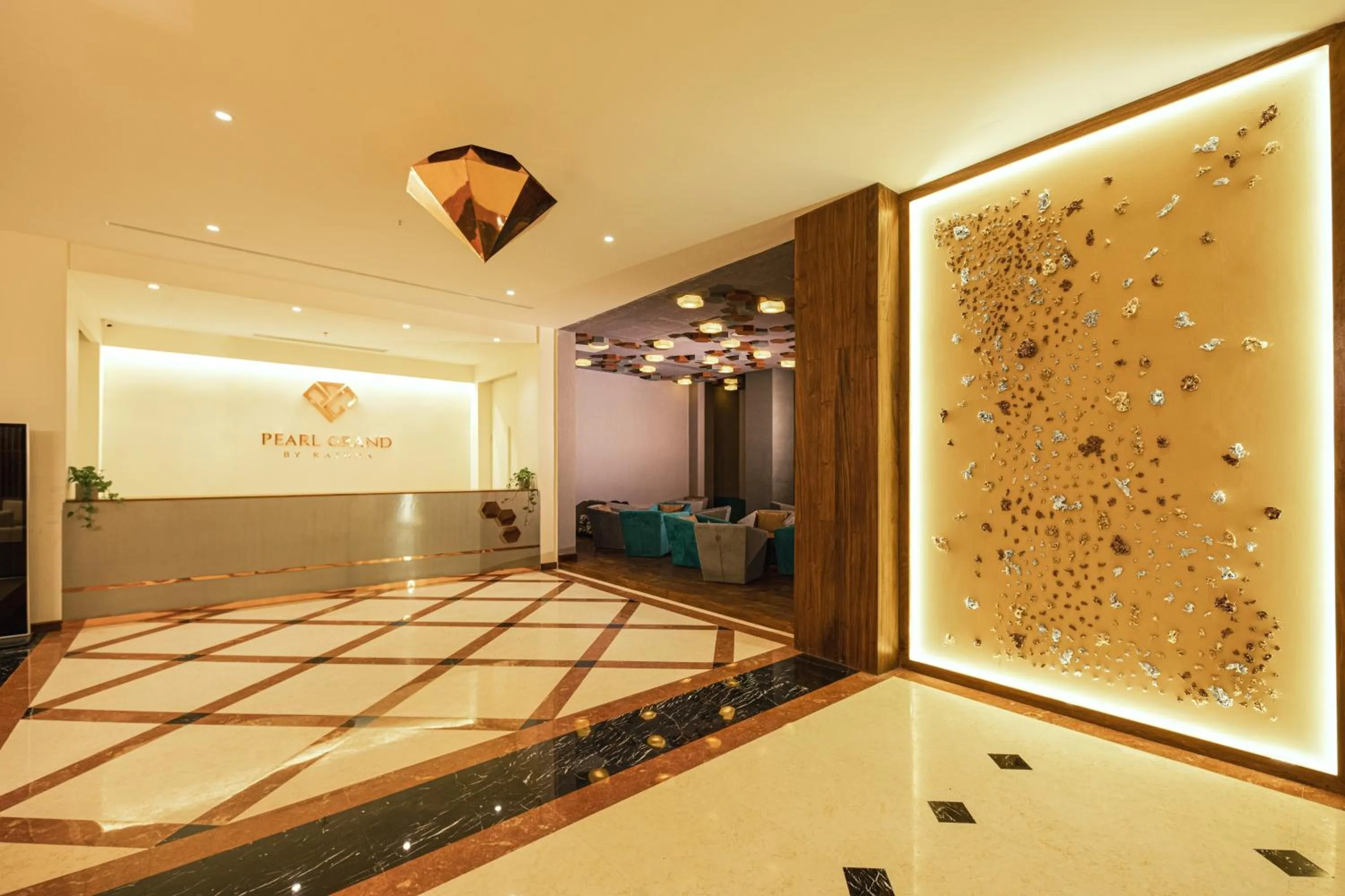 Lobby or reception, Bed in Pearl Grand By Rathna