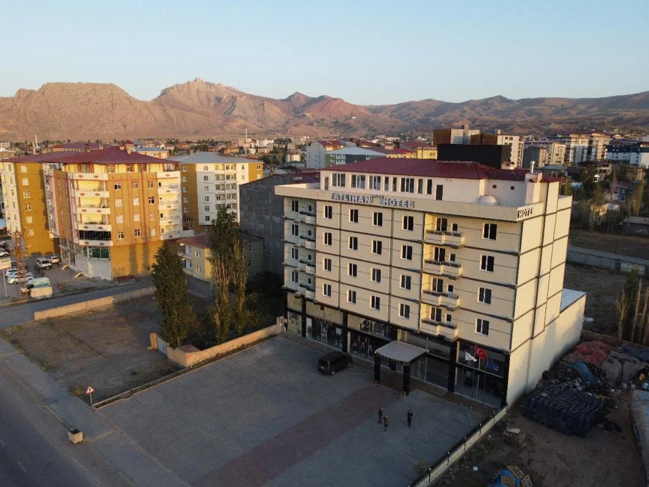 Property building in ATLIHAN PLUS HOTEL