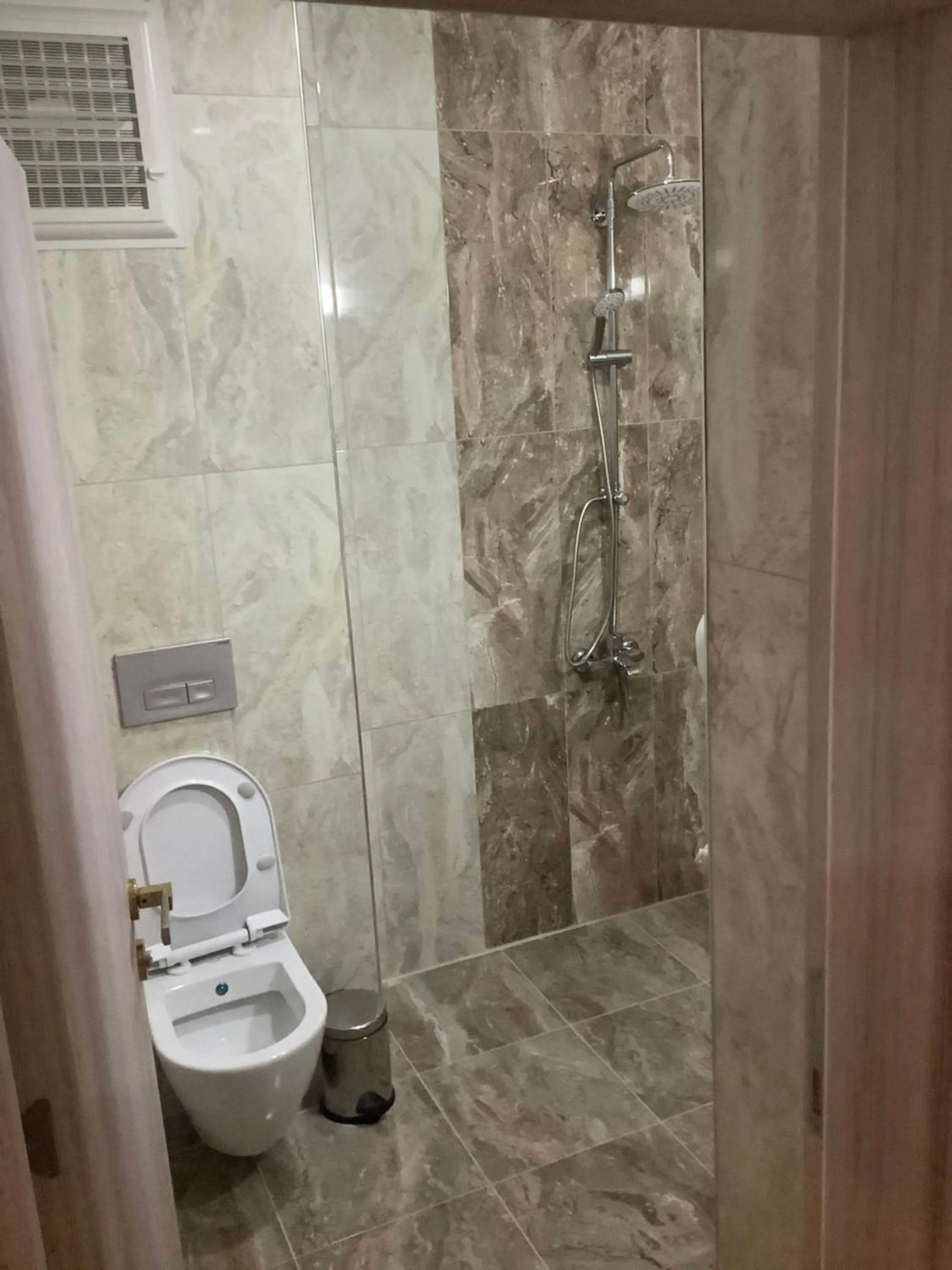 Bathroom in ATLIHAN PLUS HOTEL