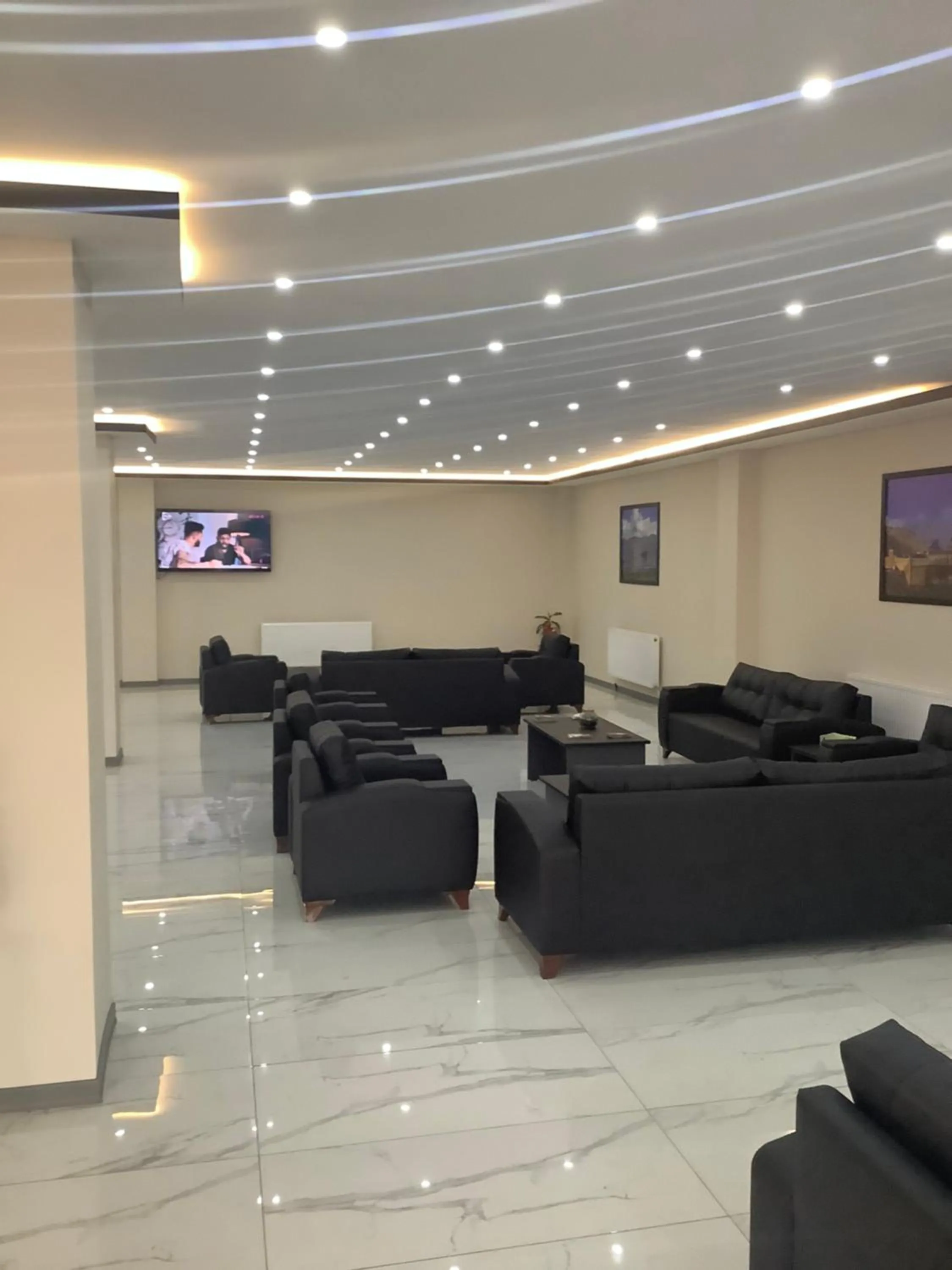 Lobby or reception in ATLIHAN PLUS HOTEL