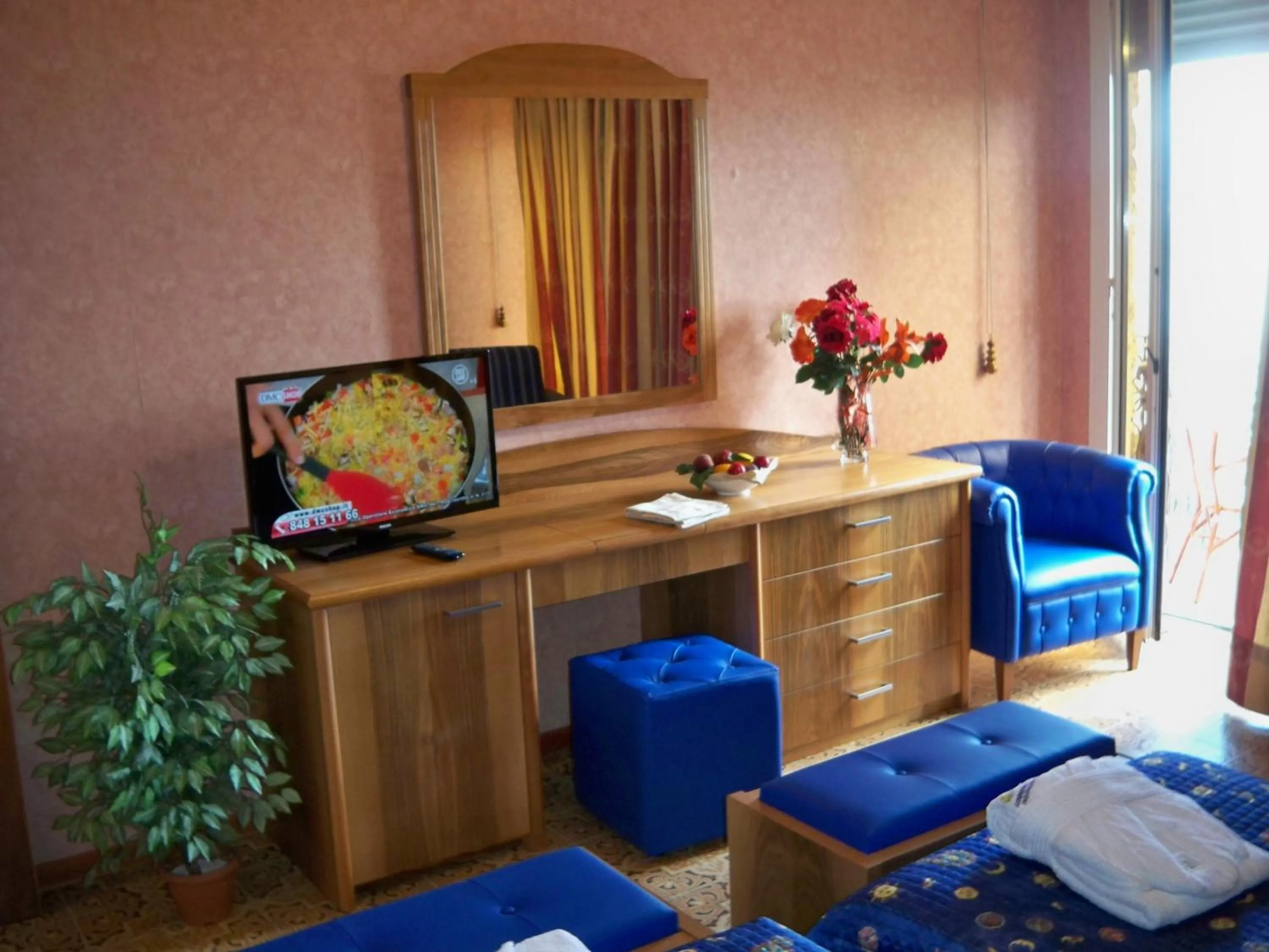 TV and multimedia in Taormina Park Hotel