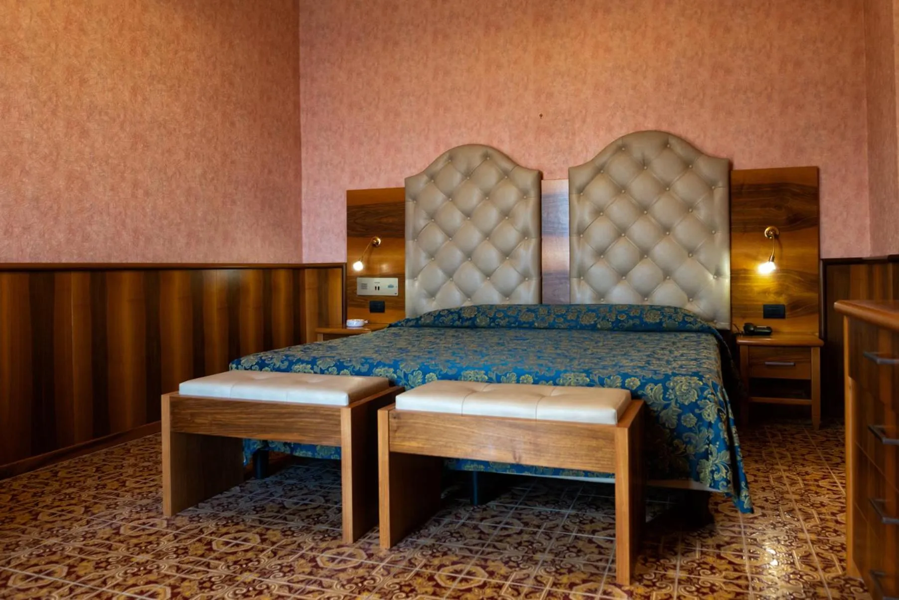 Photo of the whole room, Bed in Taormina Park Hotel