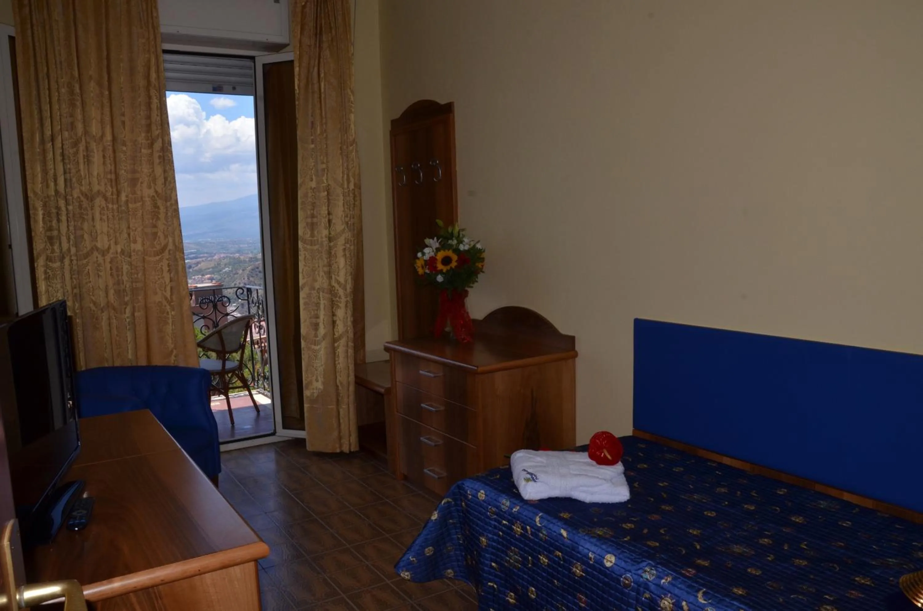 Day, Bed in Taormina Park Hotel